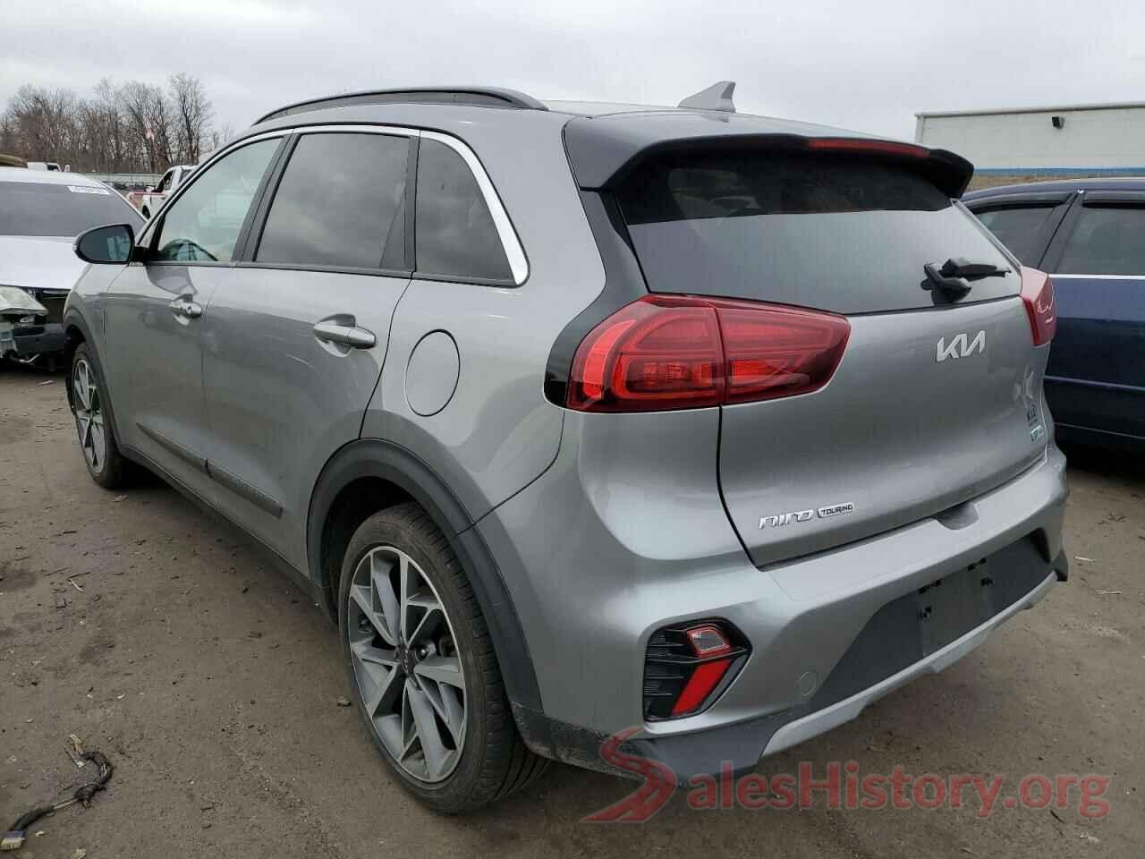 KNDCC3LCXN5498312 2022 KIA NIRO