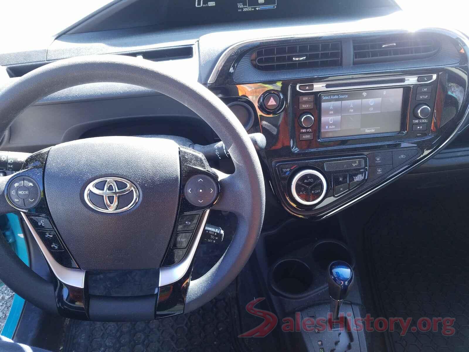 JTDKDTB31K1625669 2019 TOYOTA PRIUS