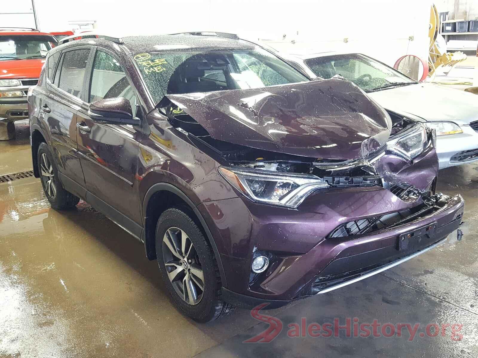 2T3RFREV0HW668435 2017 TOYOTA RAV4