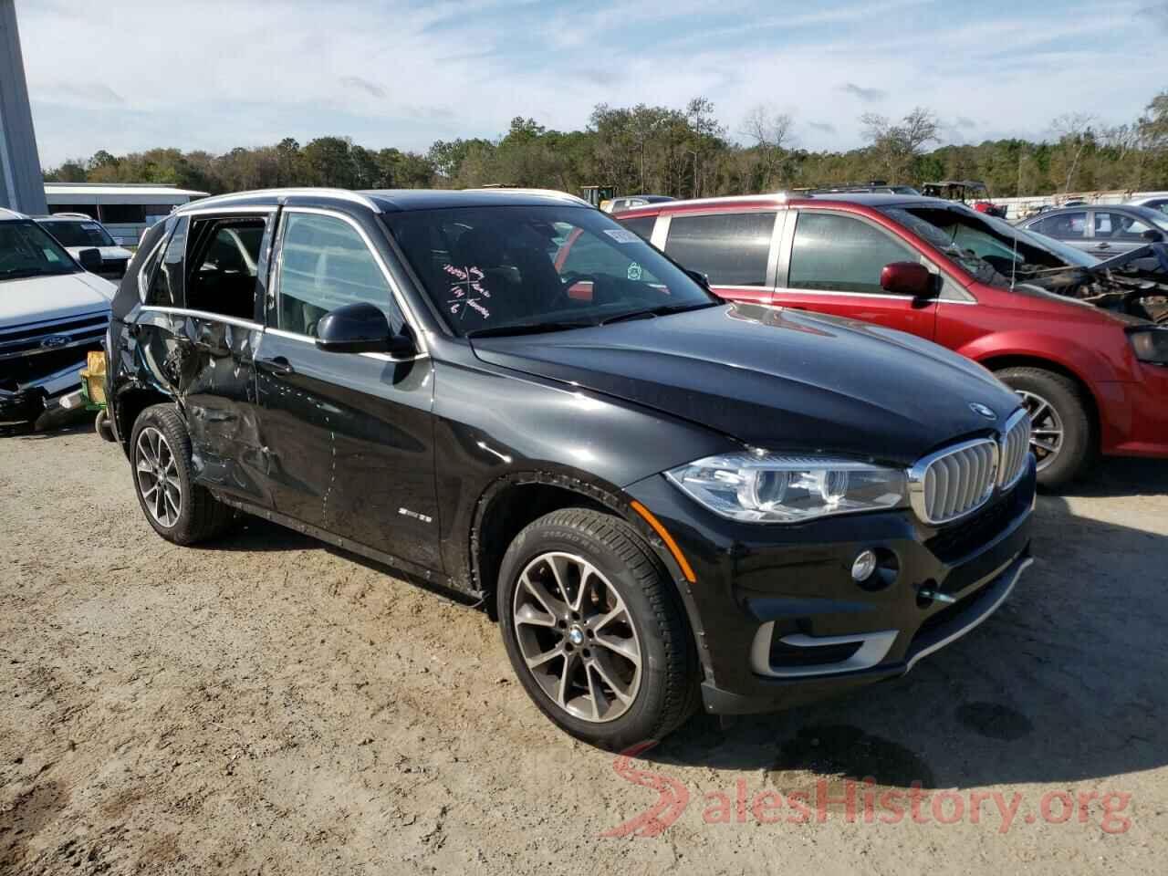 5UXKR2C53J0X08261 2018 BMW X5