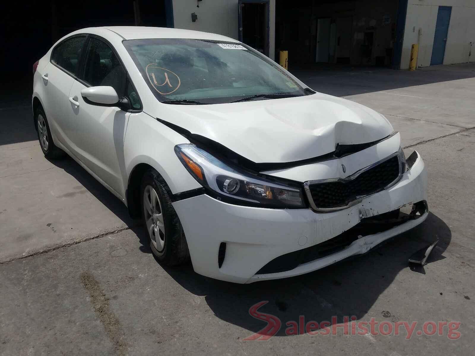 3KPFK4A76HE058589 2017 KIA FORTE