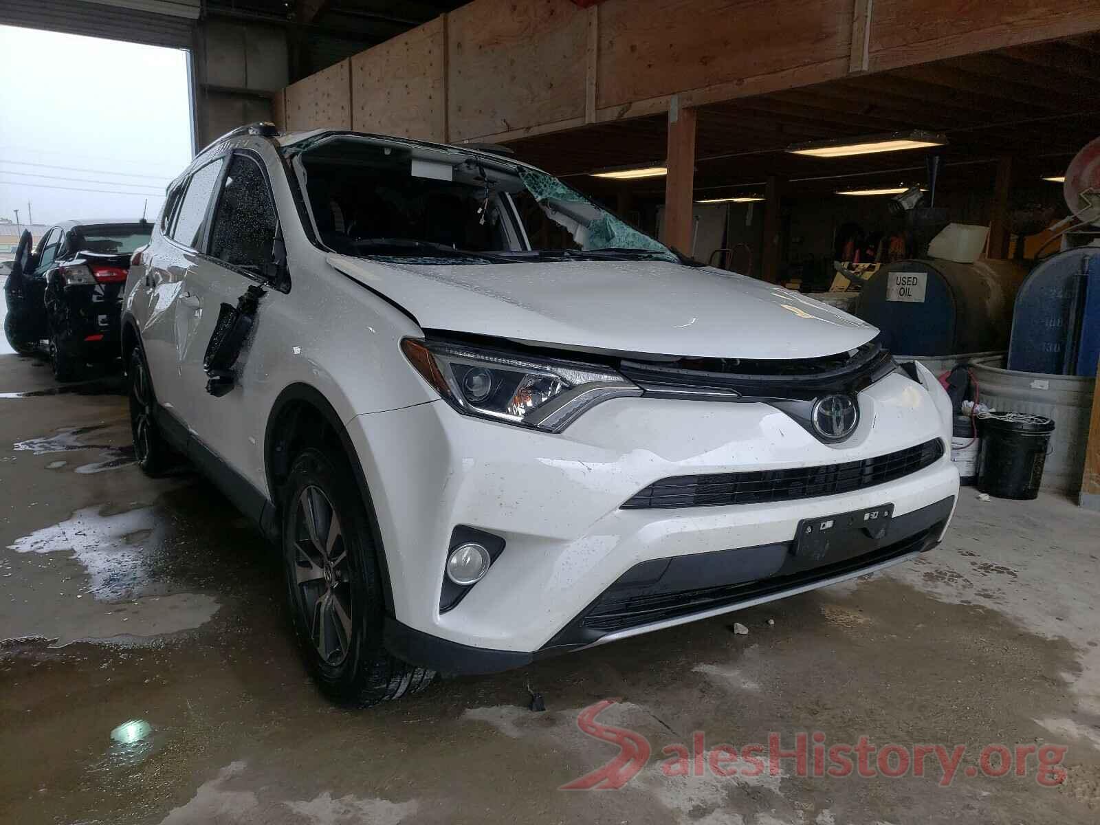 2T3WFREV4JW496354 2018 TOYOTA RAV4