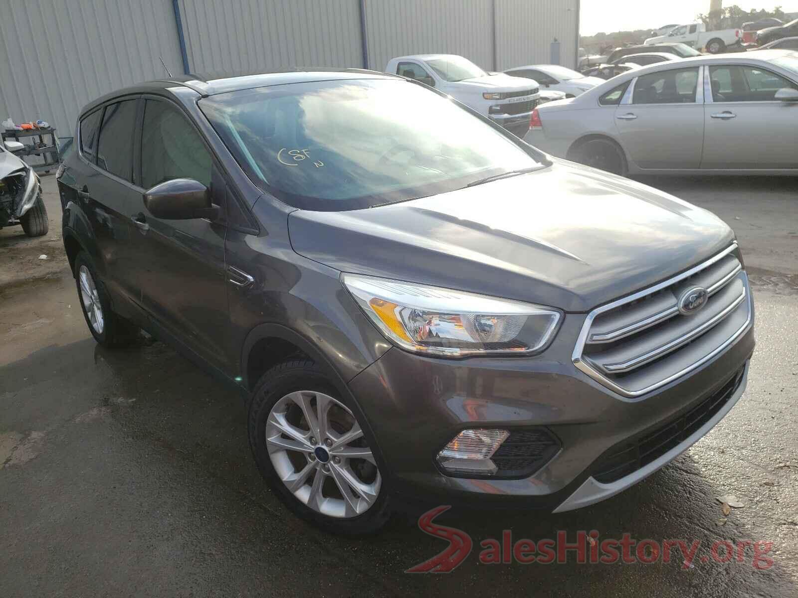 1FMCU0GD8HUA76009 2017 FORD ESCAPE