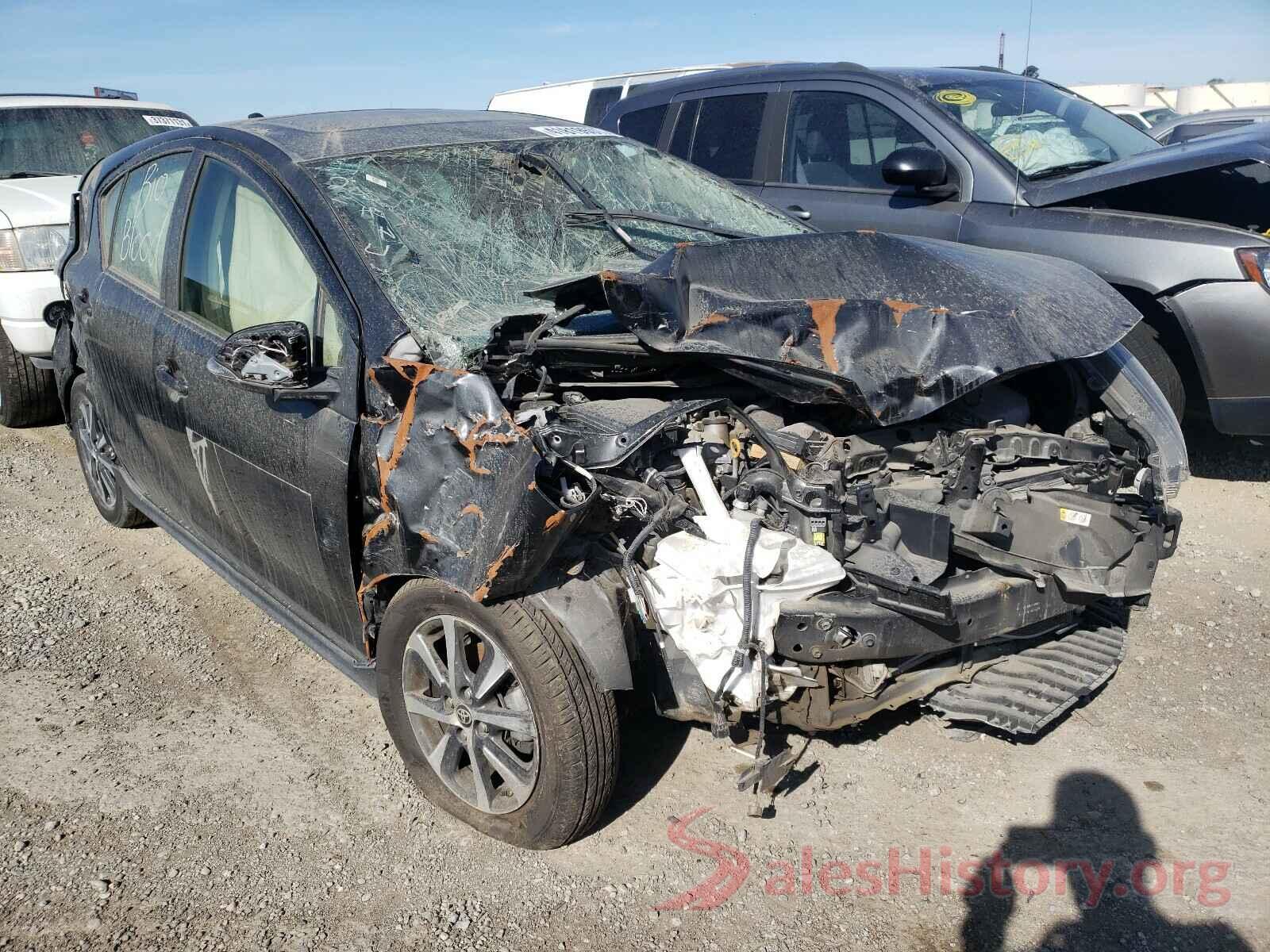 JTDKDTB38J1606843 2018 TOYOTA PRIUS