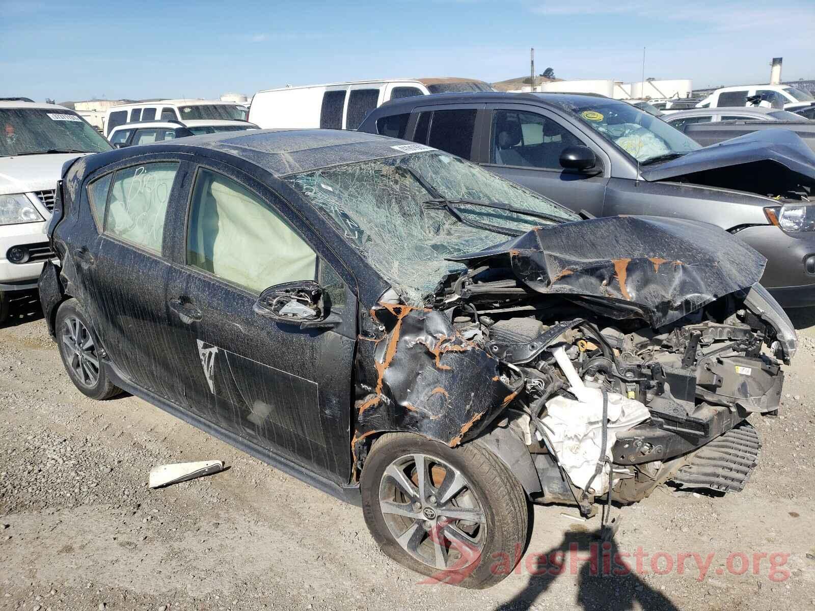 JTDKDTB38J1606843 2018 TOYOTA PRIUS