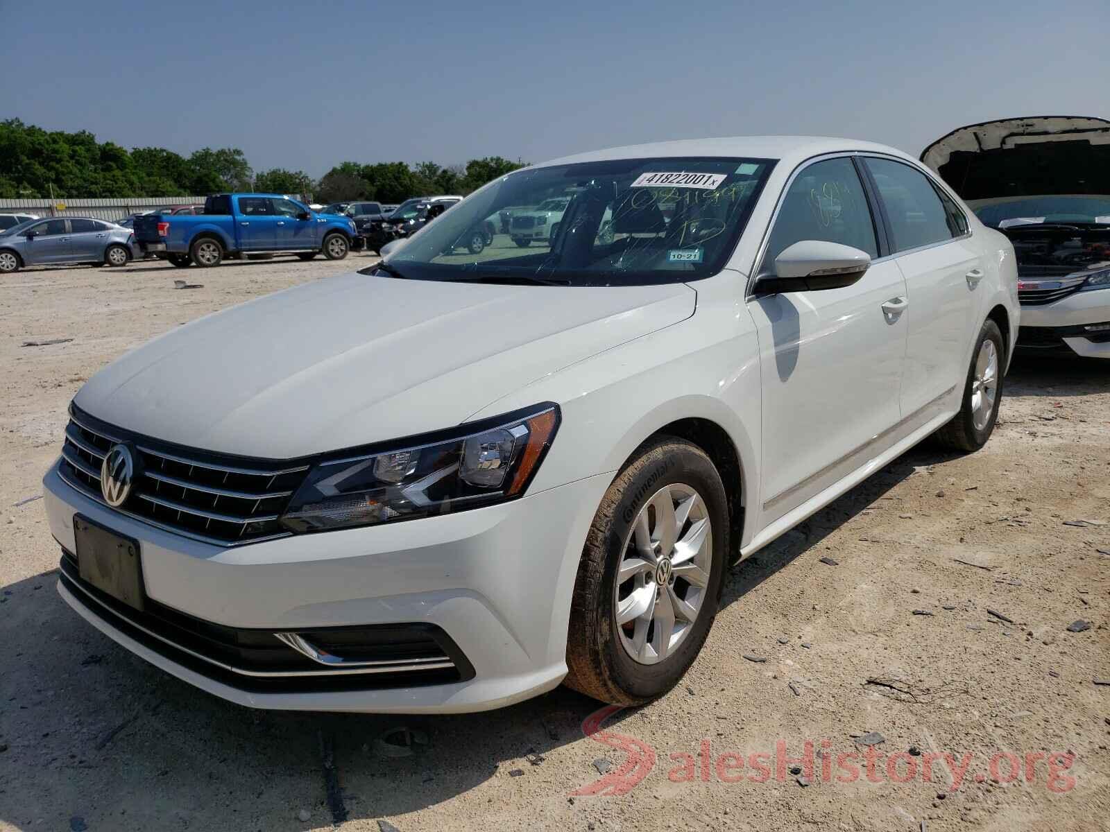 1VWAT7A3XHC084199 2017 VOLKSWAGEN PASSAT