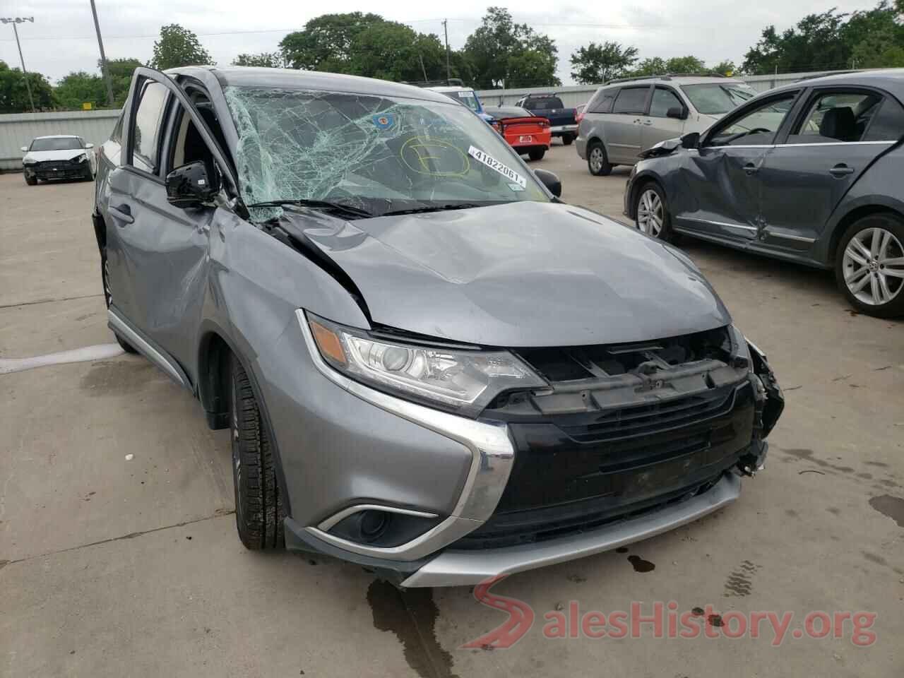 JA4AD2A33HZ017390 2017 MITSUBISHI OUTLANDER