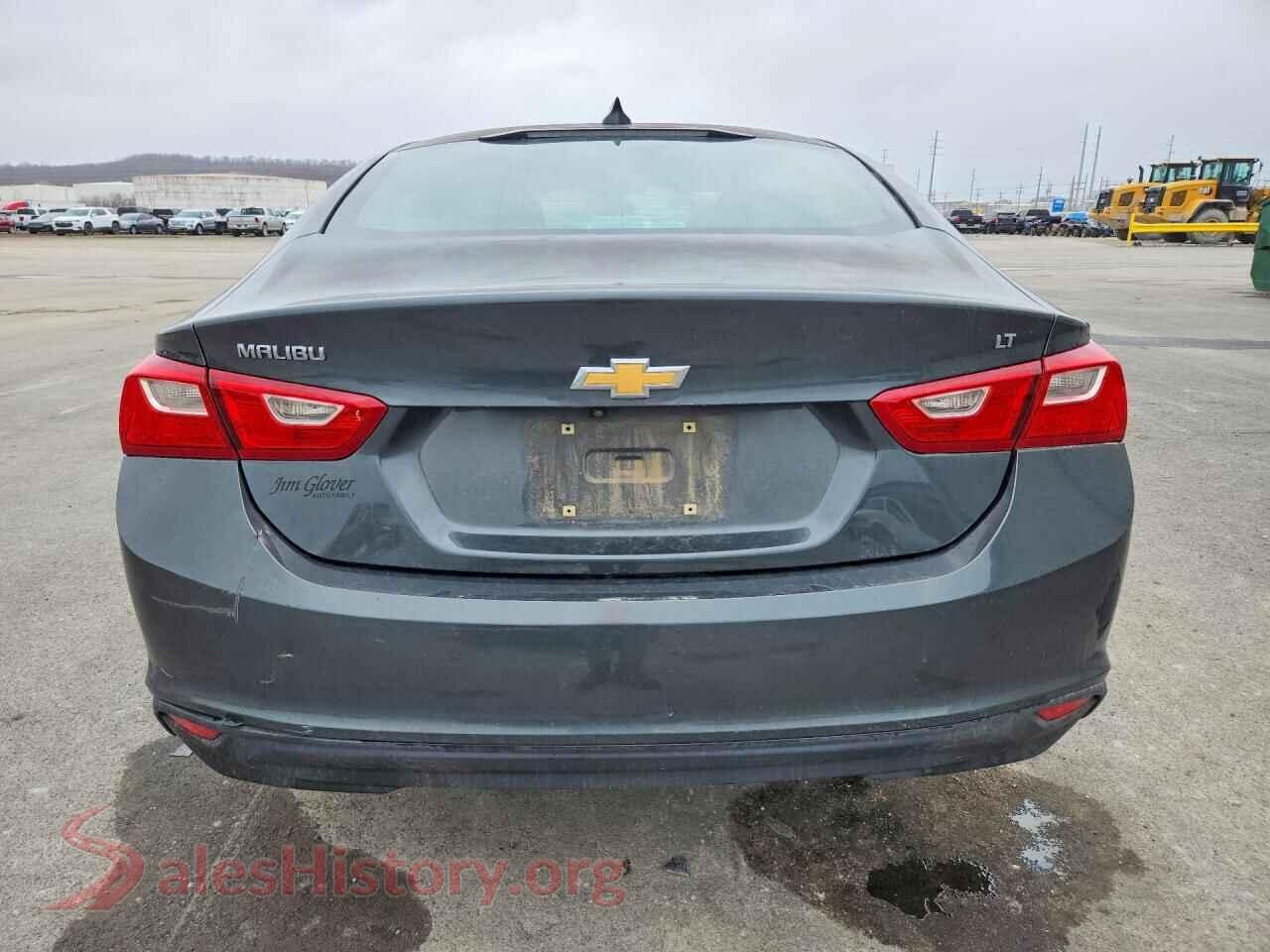 2017 CHEVROLET MALIBU VIN 1G1ZE5ST6HF120822, left side view