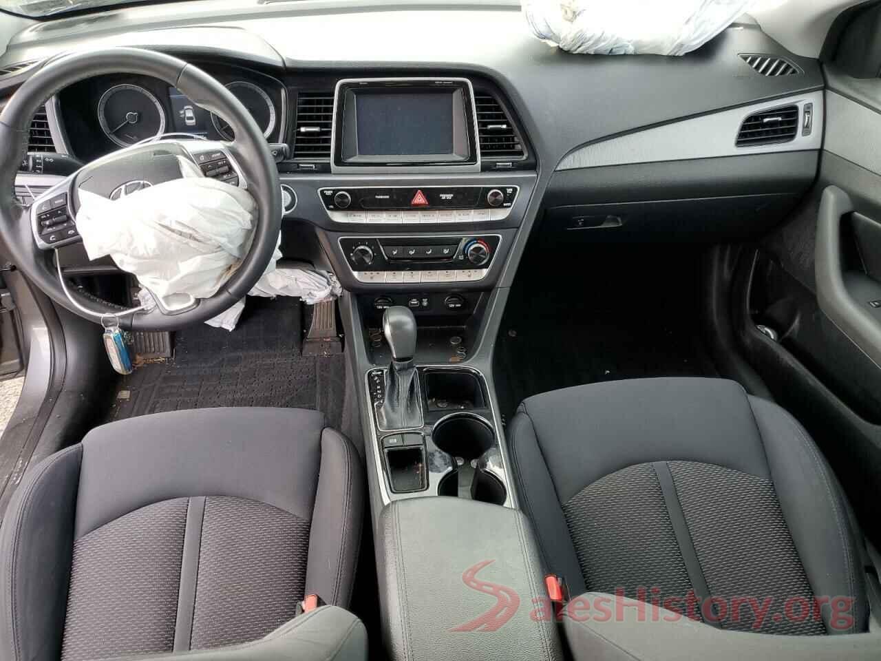 5NPE34AF8JH618579 2018 HYUNDAI SONATA