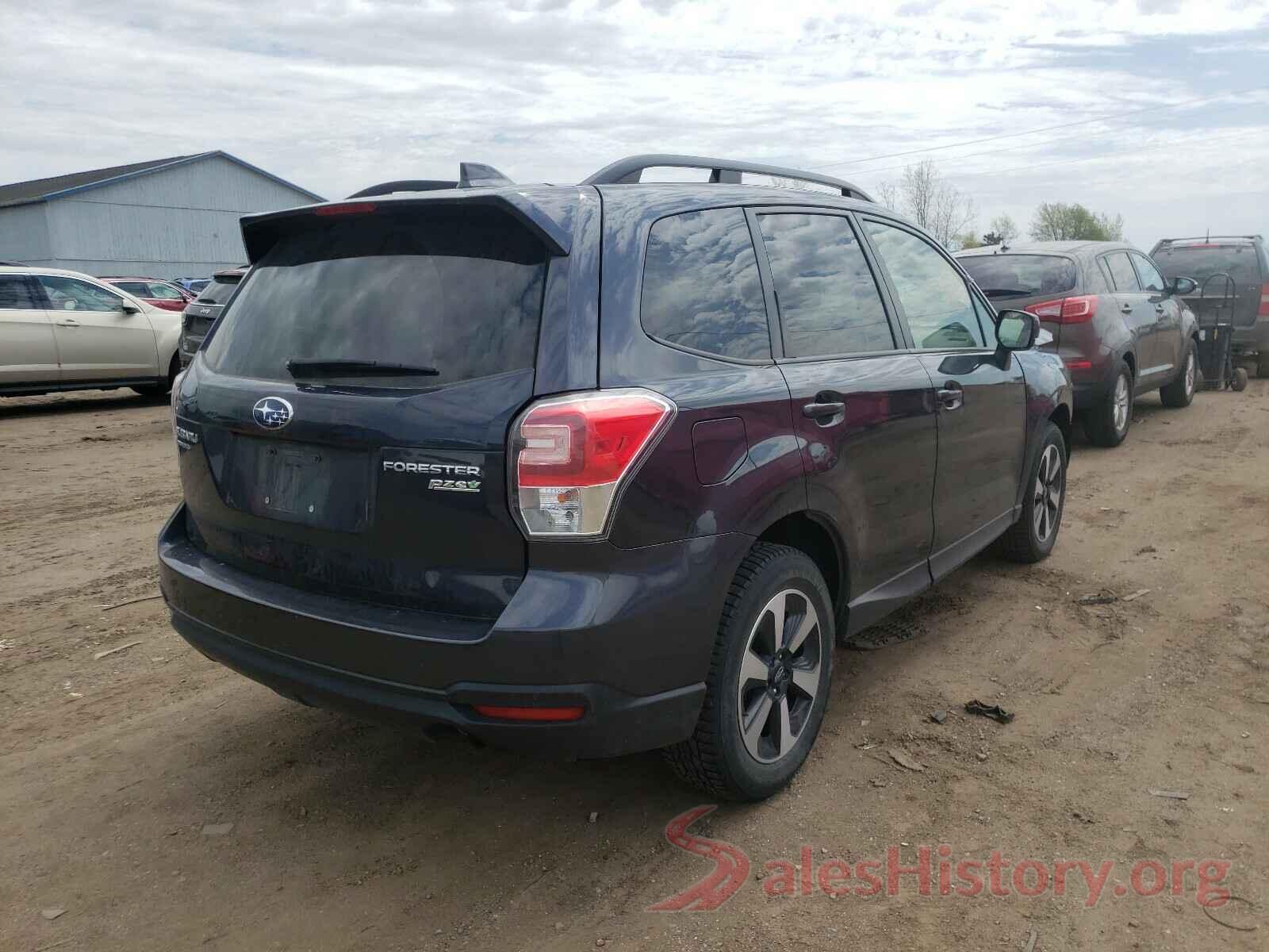 JF2SJAGC4HH569329 2017 SUBARU FORESTER