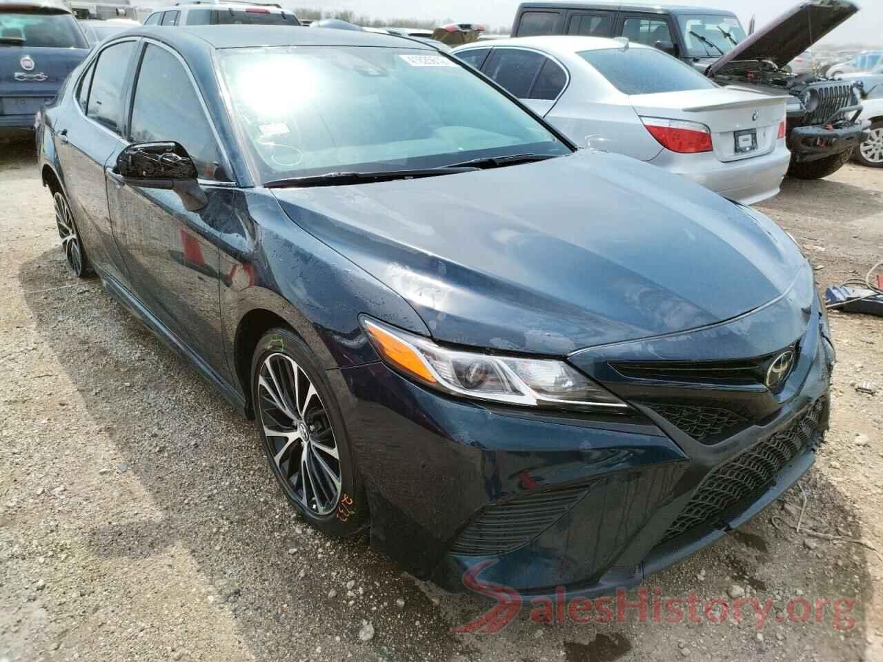 4T1B11HK8KU280839 2019 TOYOTA CAMRY