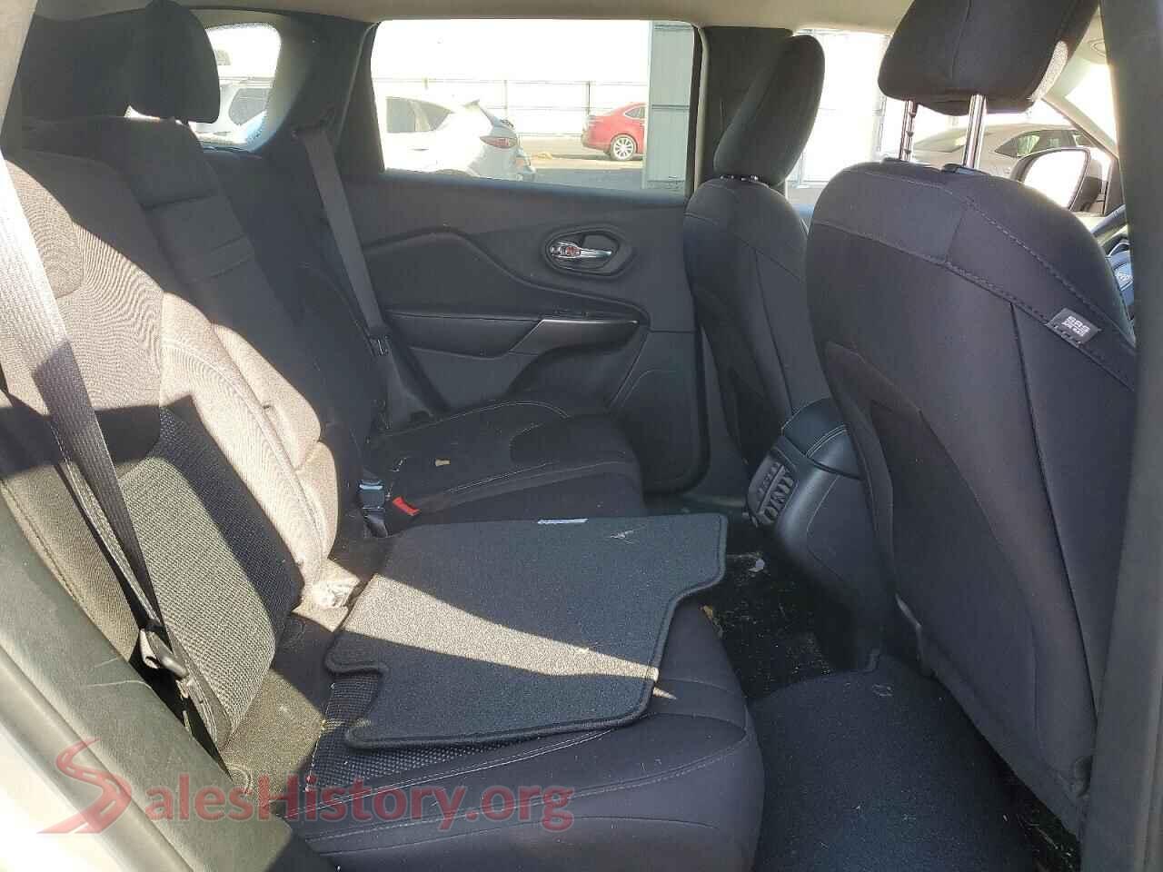 2019 JEEP CHEROKEE VIN 1C4PJLCB5KD308500, VIN plate