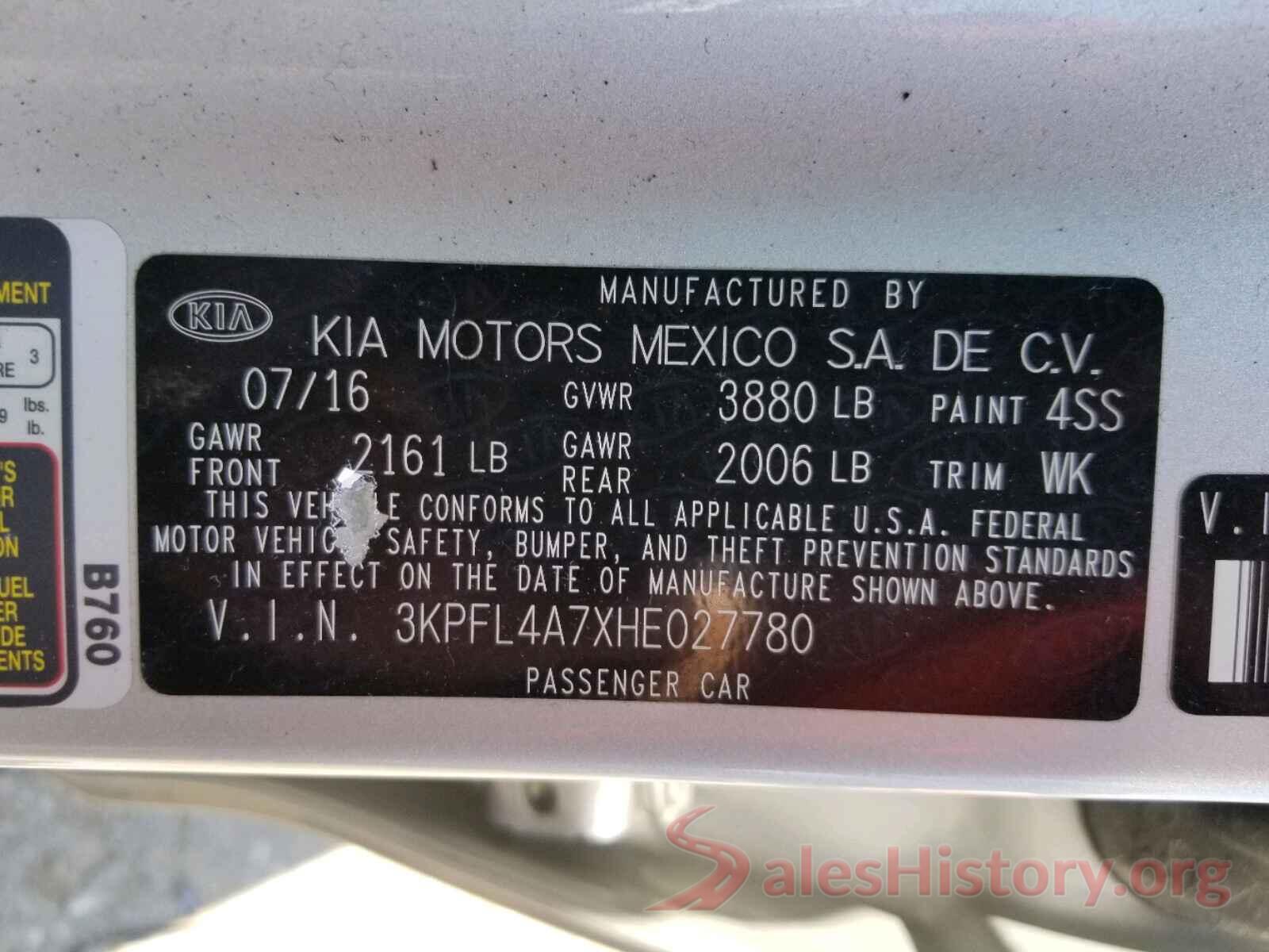 3KPFL4A7XHE027780 2017 KIA FORTE