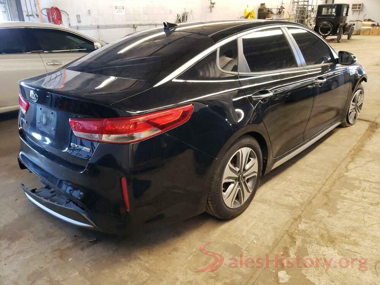 KNAGU4LC3H5007455 2017 KIA OPTIMA