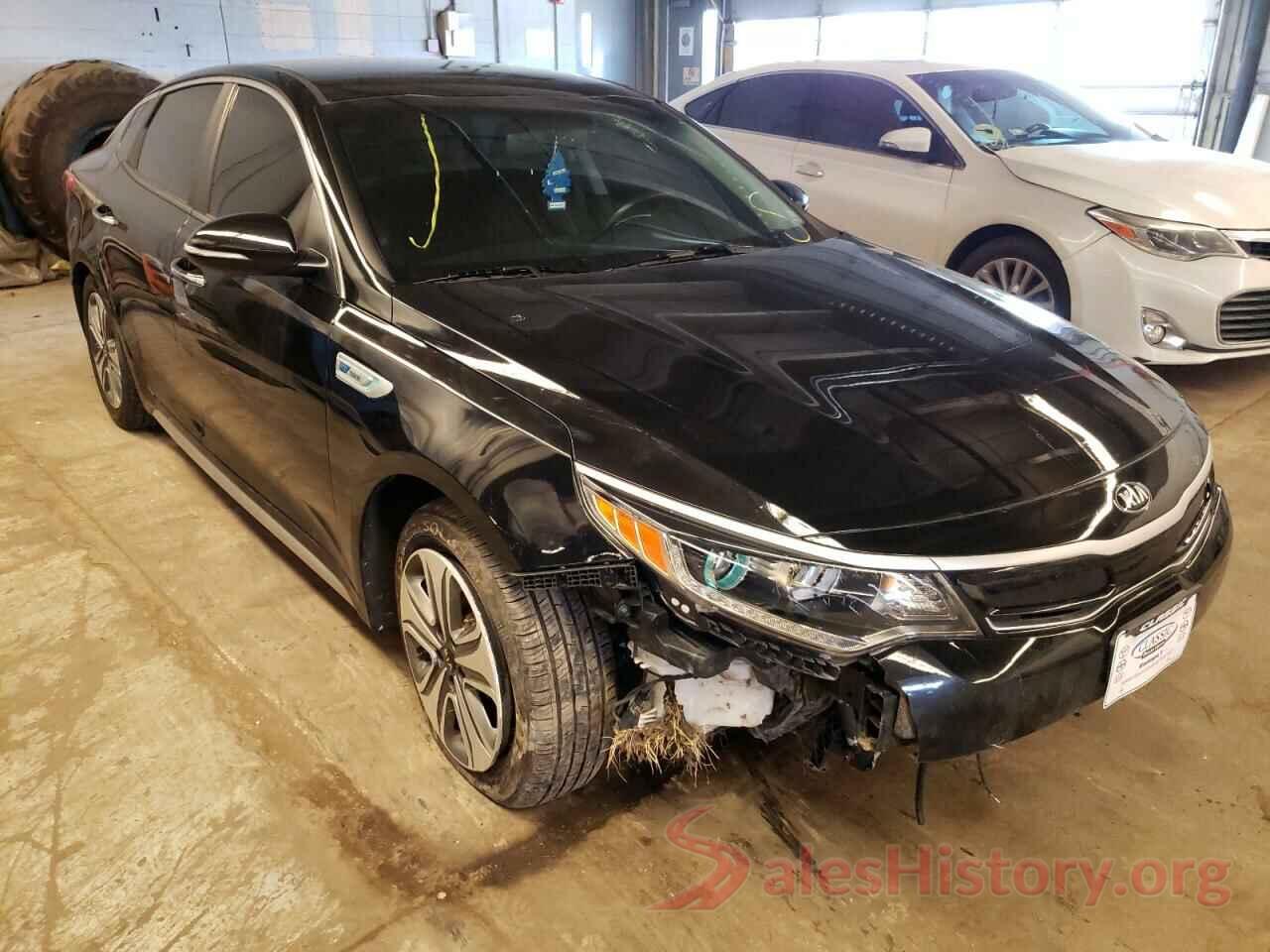 KNAGU4LC3H5007455 2017 KIA OPTIMA