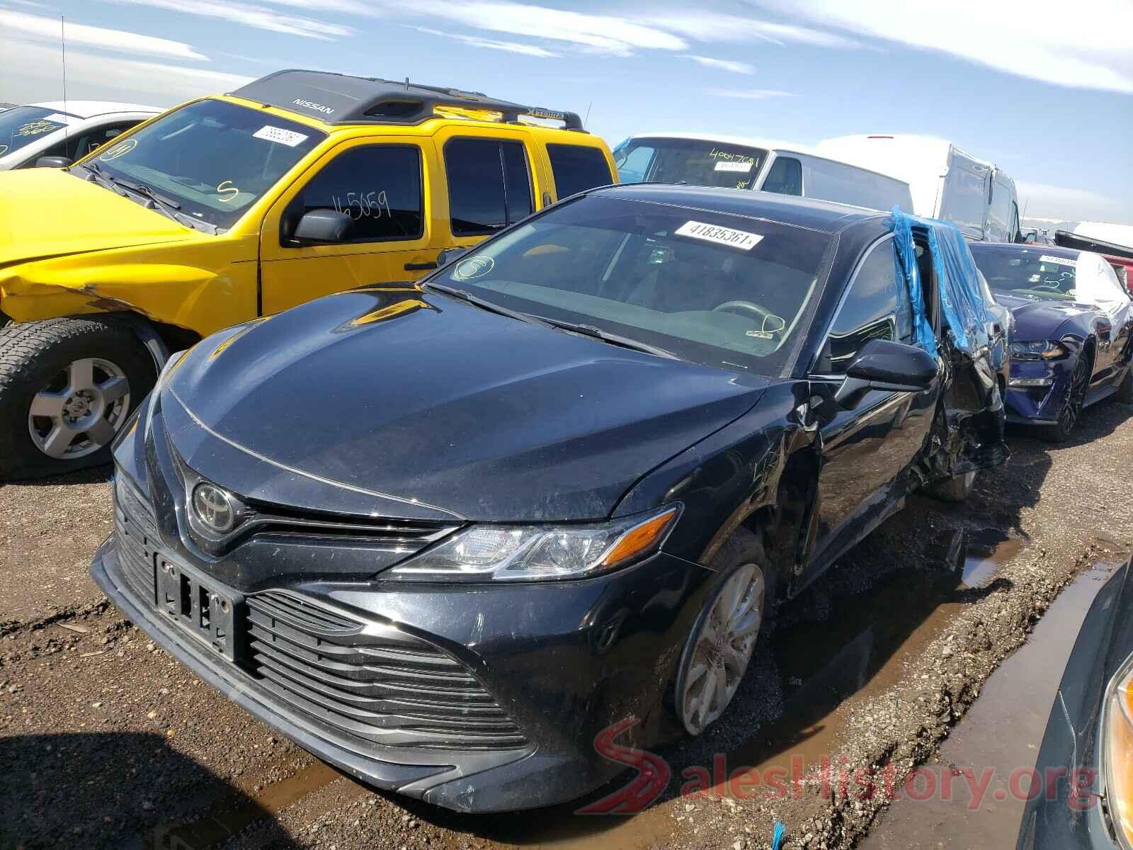 4T1B11HK7JU594772 2018 TOYOTA CAMRY