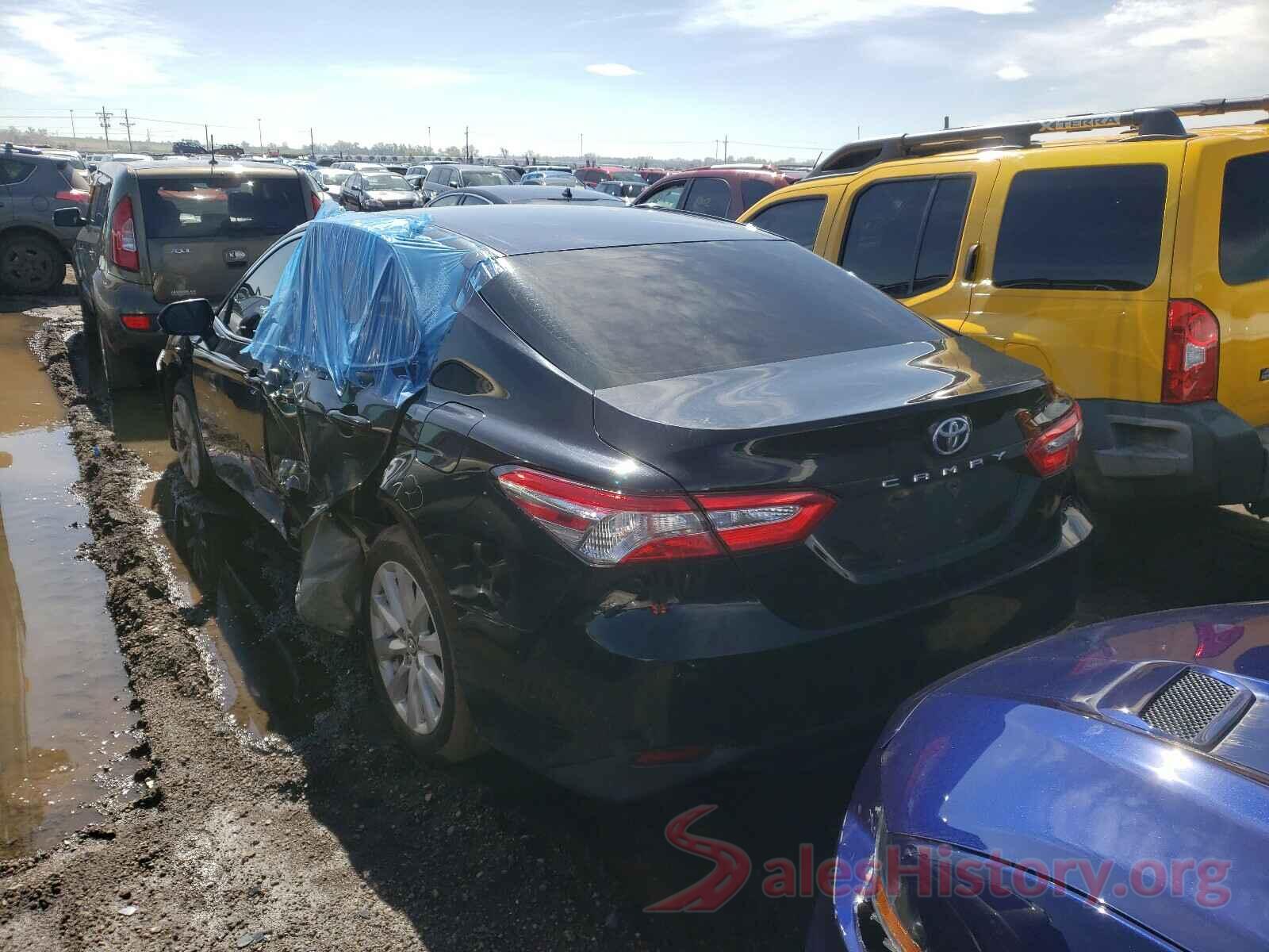 4T1B11HK7JU594772 2018 TOYOTA CAMRY