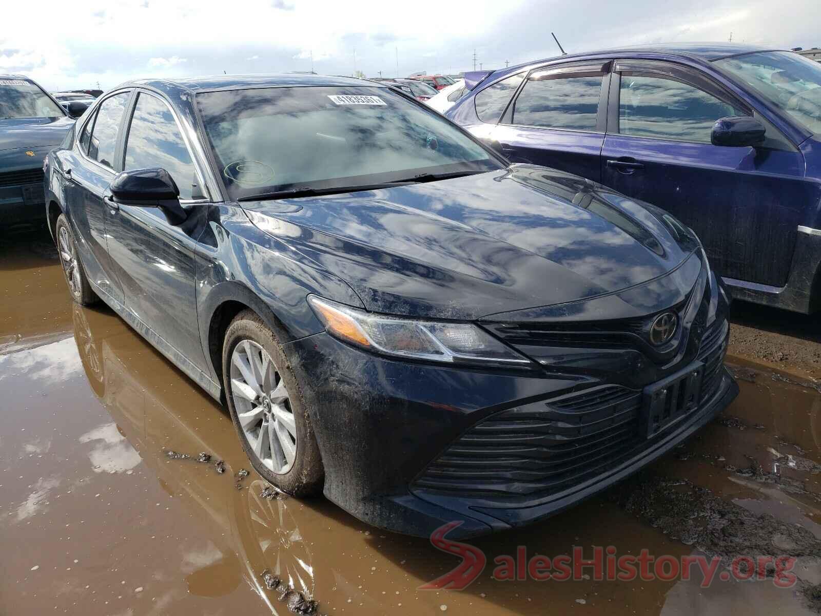 4T1B11HK7JU594772 2018 TOYOTA CAMRY