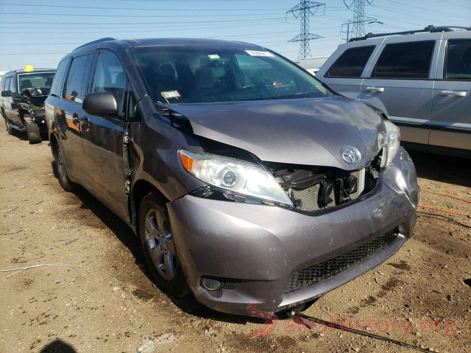 5TDKK3DC9GS694879 2016 TOYOTA SIENNA