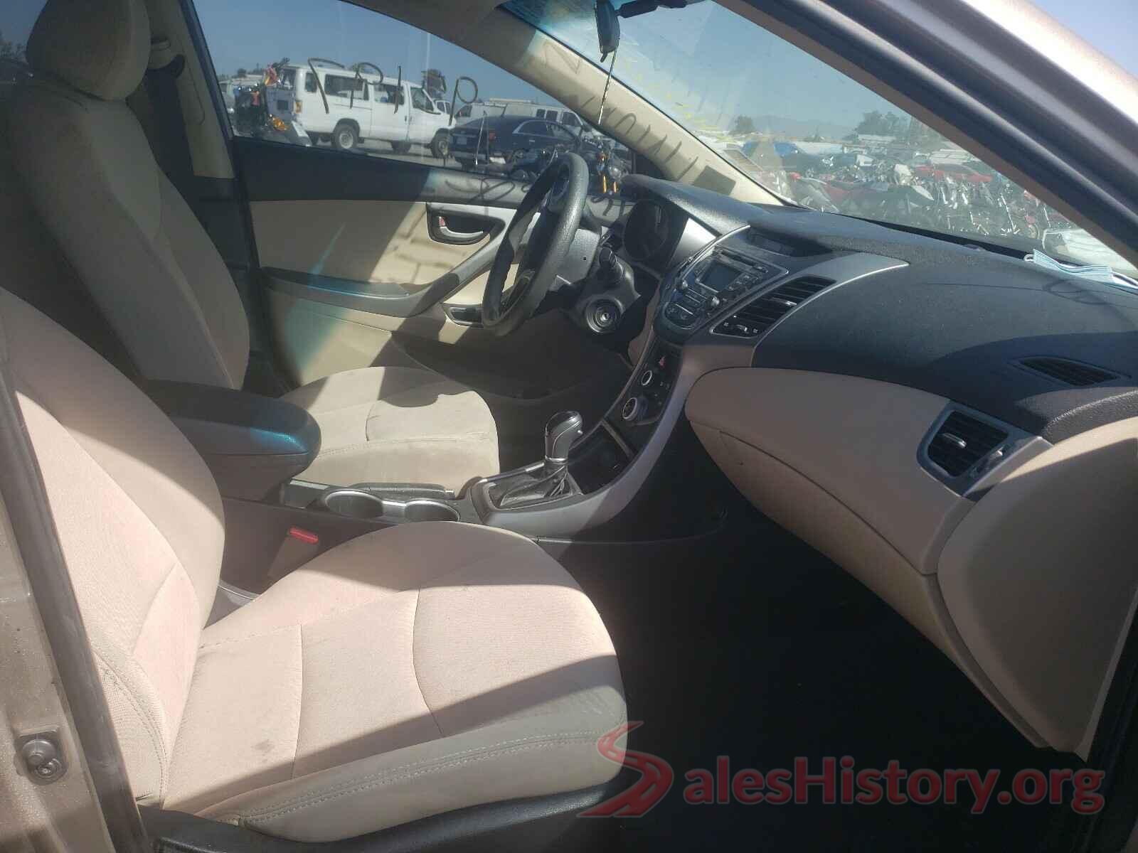 5NPDH4AE5GH705661 2016 HYUNDAI ELANTRA