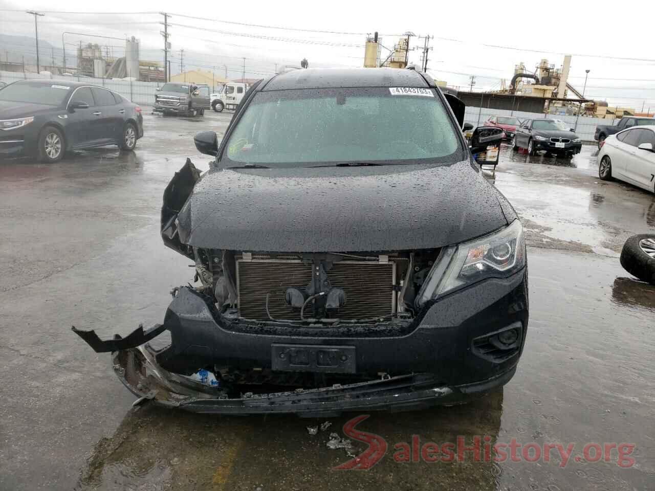 5N1DR2MM3JC613919 2018 NISSAN PATHFINDER