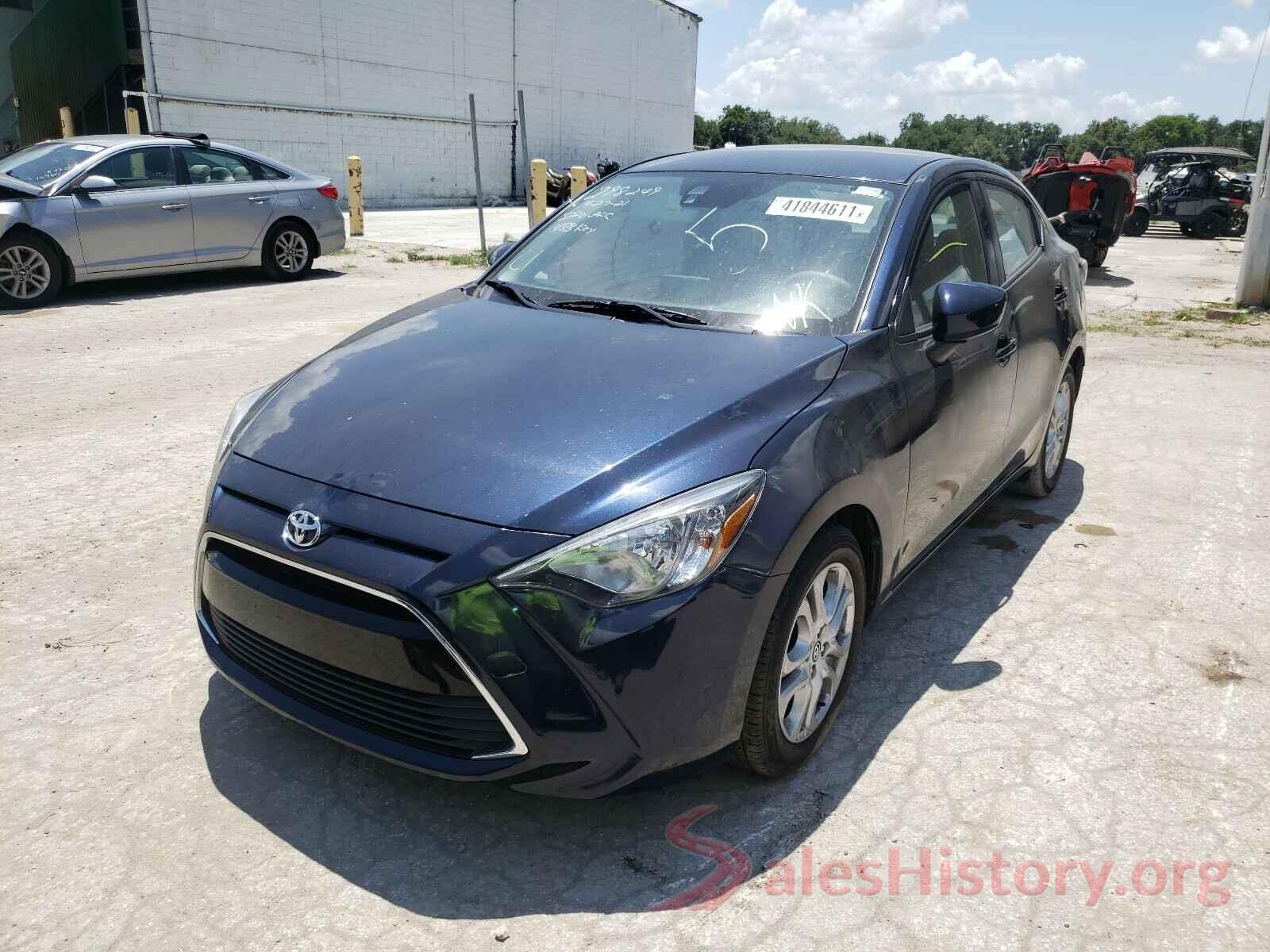 3MYDLBYV6JY325846 2018 TOYOTA YARIS