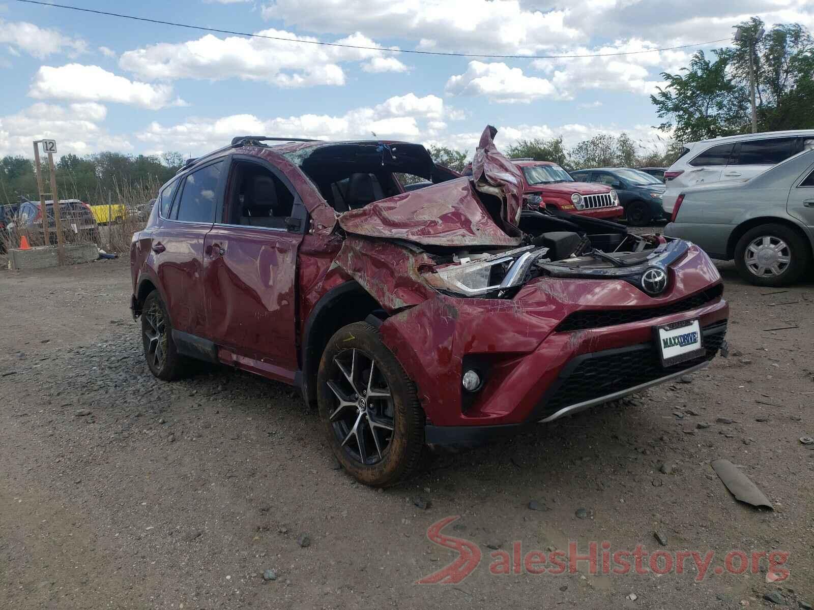 2T3JFREV9JW703525 2018 TOYOTA RAV4