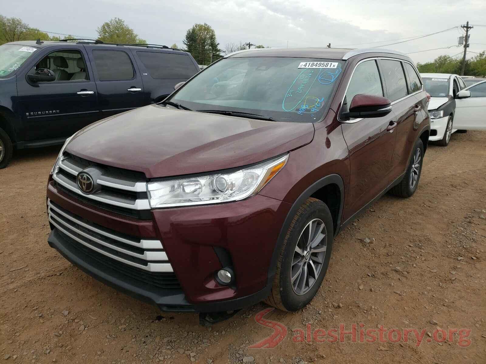 5TDKZRFH8KS303575 2019 TOYOTA HIGHLANDER