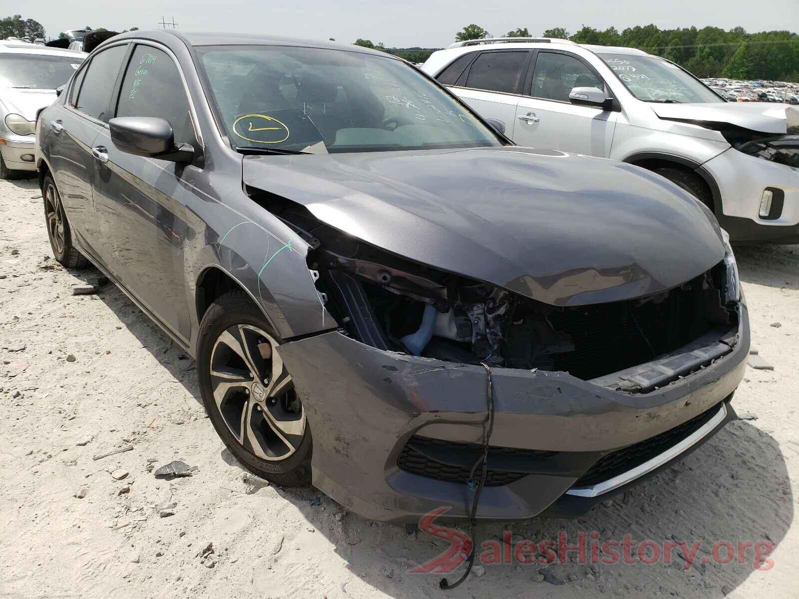 1HGCR2F30HA152416 2017 HONDA ACCORD