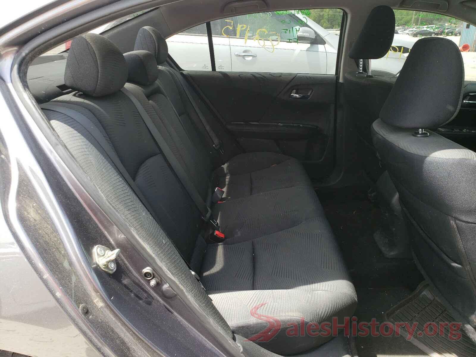 1HGCR2F30HA152416 2017 HONDA ACCORD