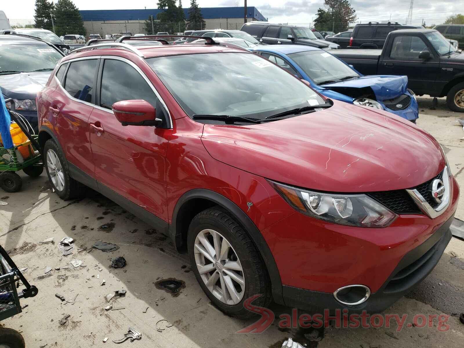 JN1BJ1CR8HW141187 2017 NISSAN ROGUE