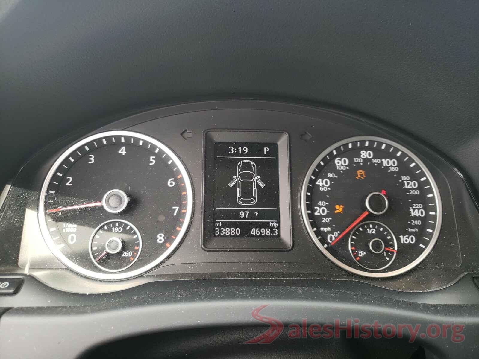 WVGAV7AXXHK043671 2017 VOLKSWAGEN TIGUAN