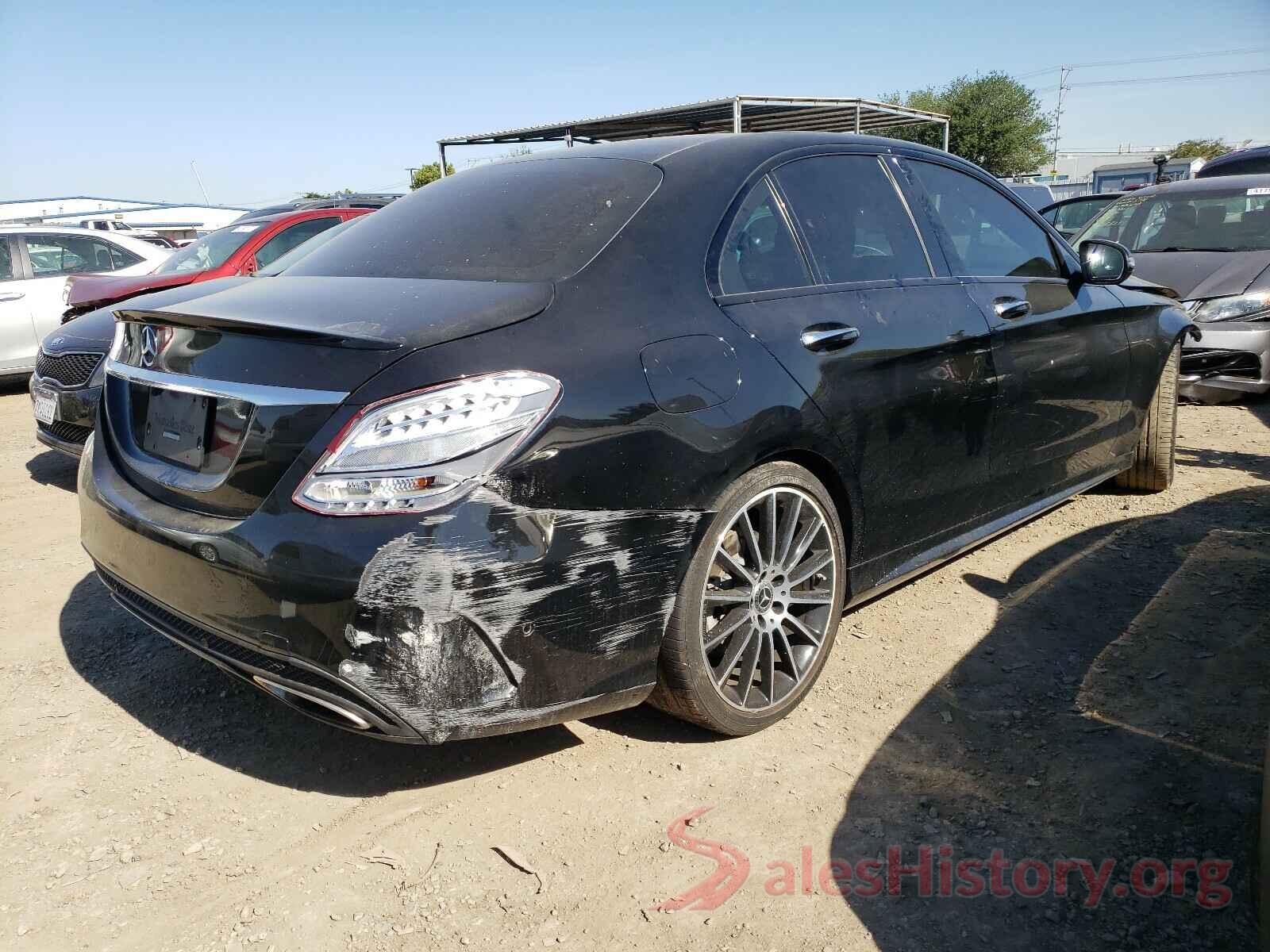 55SWF4JB4JU264453 2018 MERCEDES-BENZ C CLASS