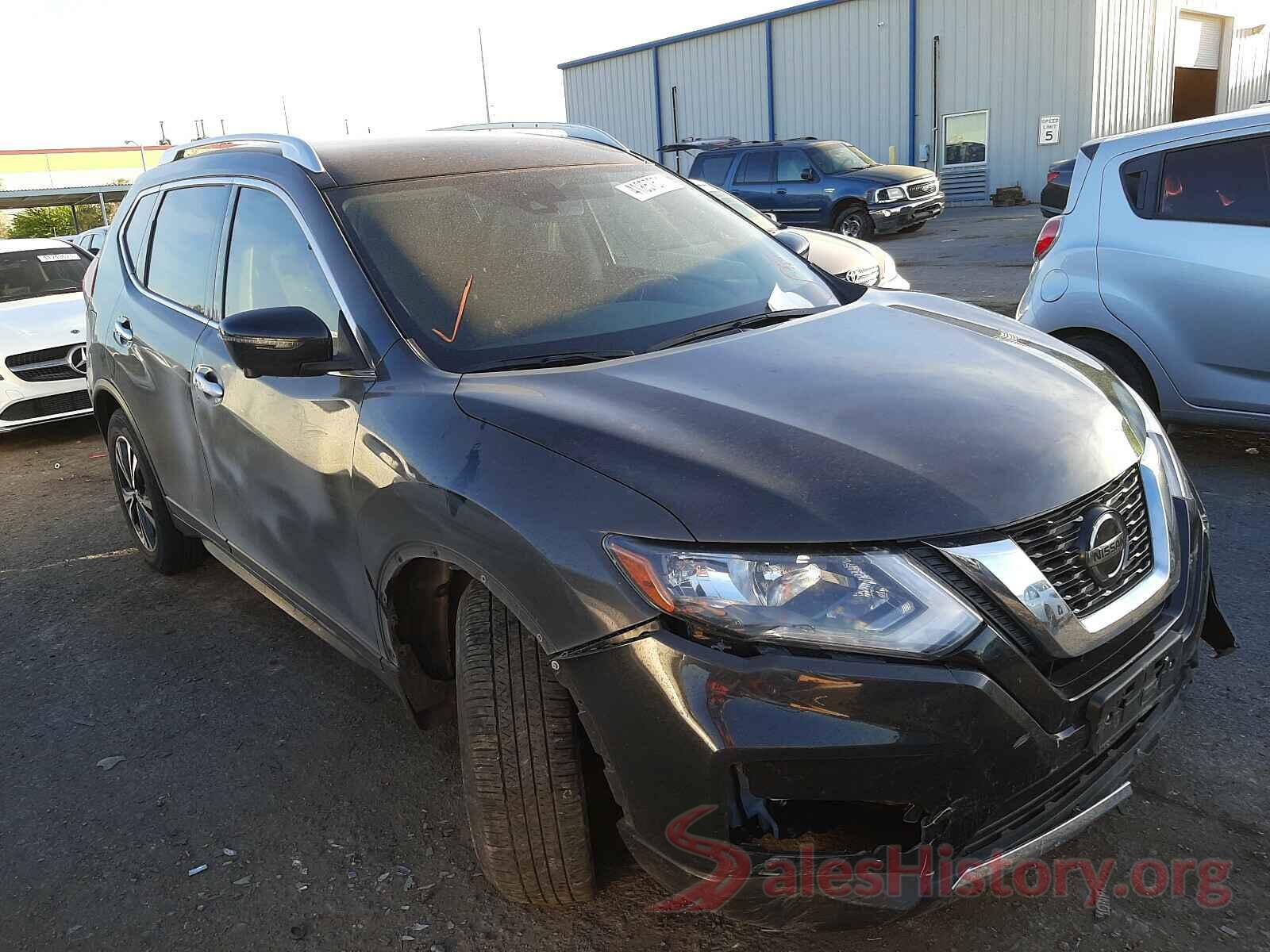 JN8AT2MT2KW262747 2019 NISSAN ROGUE