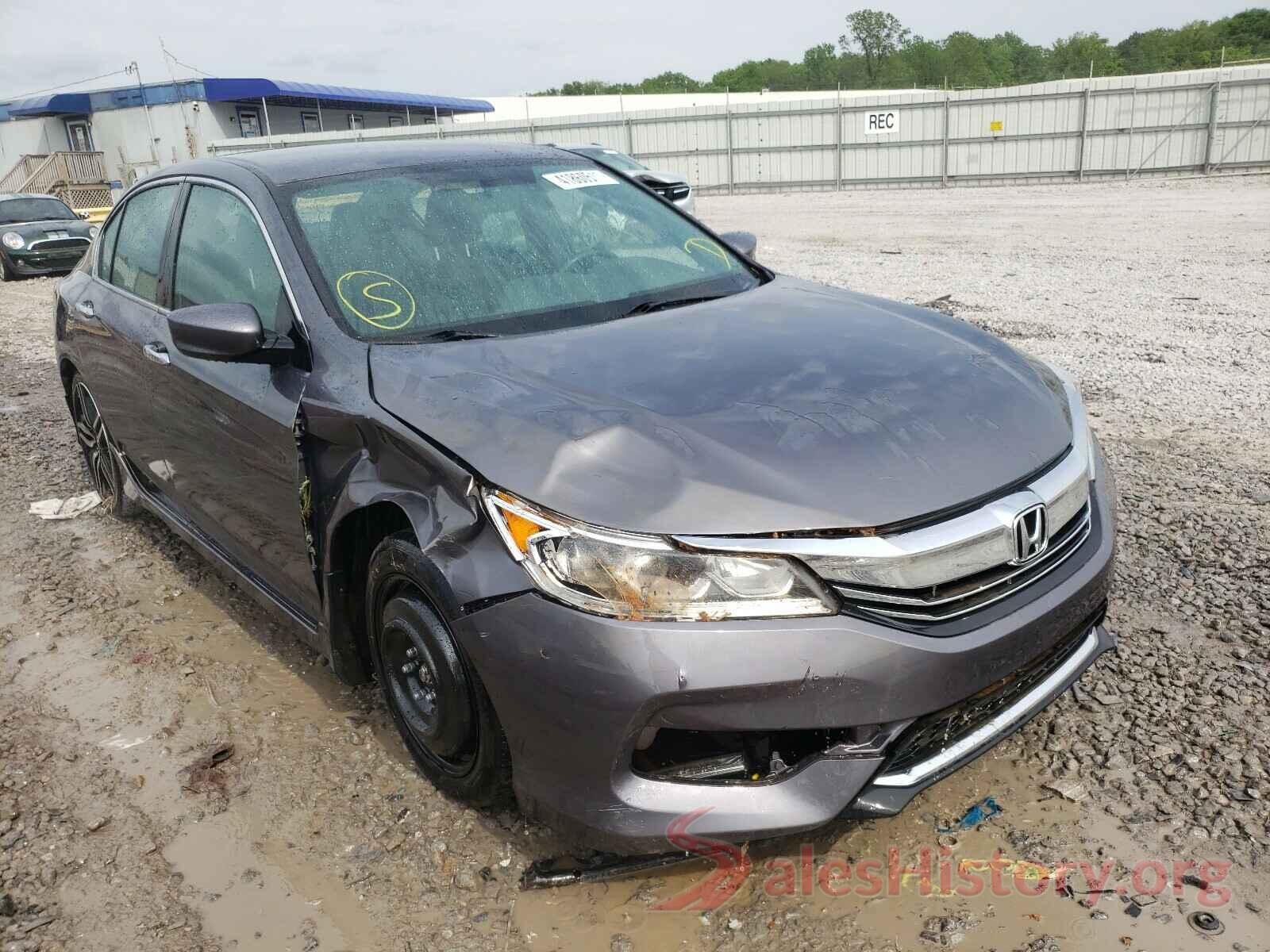 1HGCR2F18HA115886 2017 HONDA ACCORD