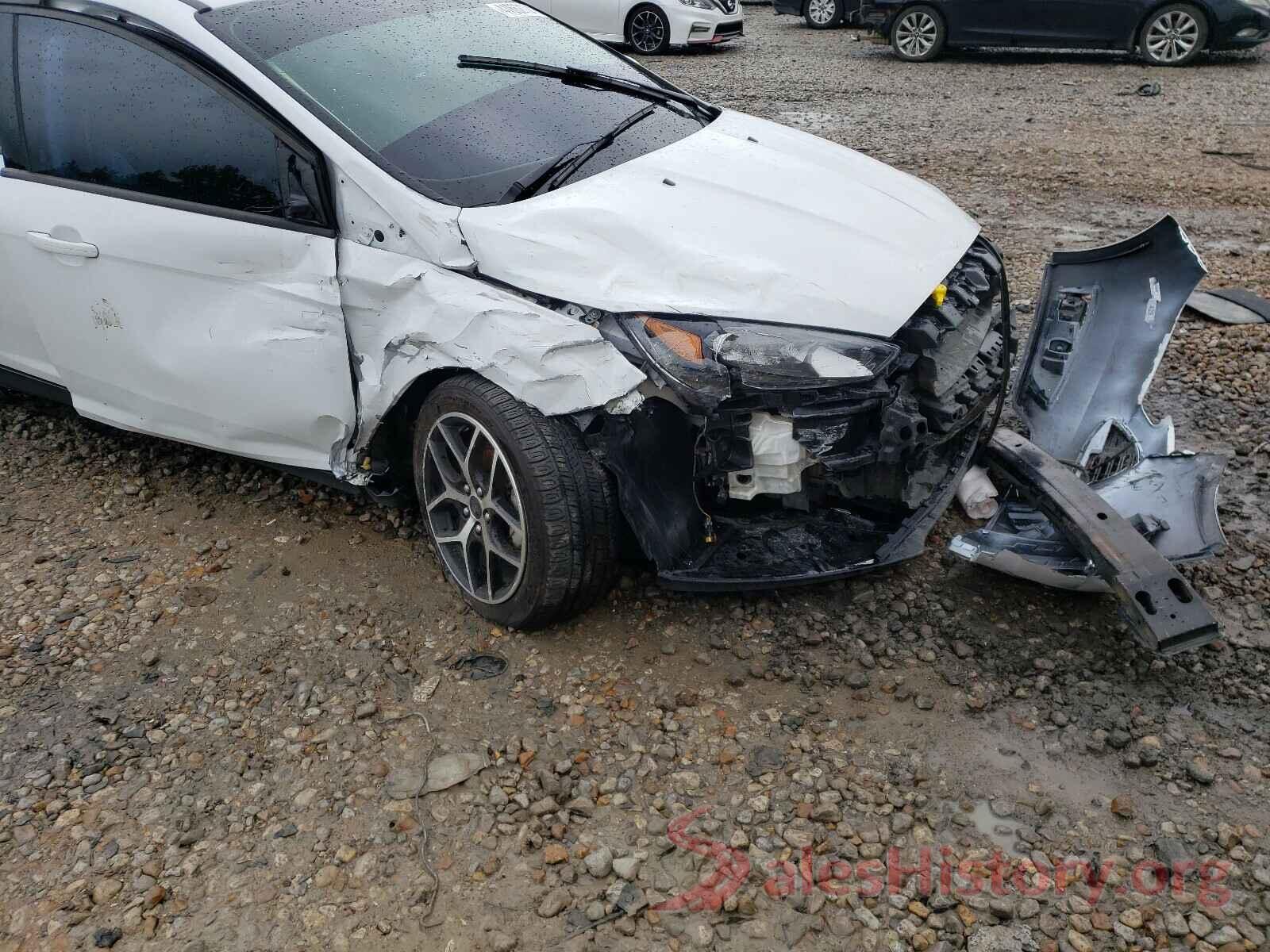 1FADP3FE3JL275305 2018 FORD FOCUS