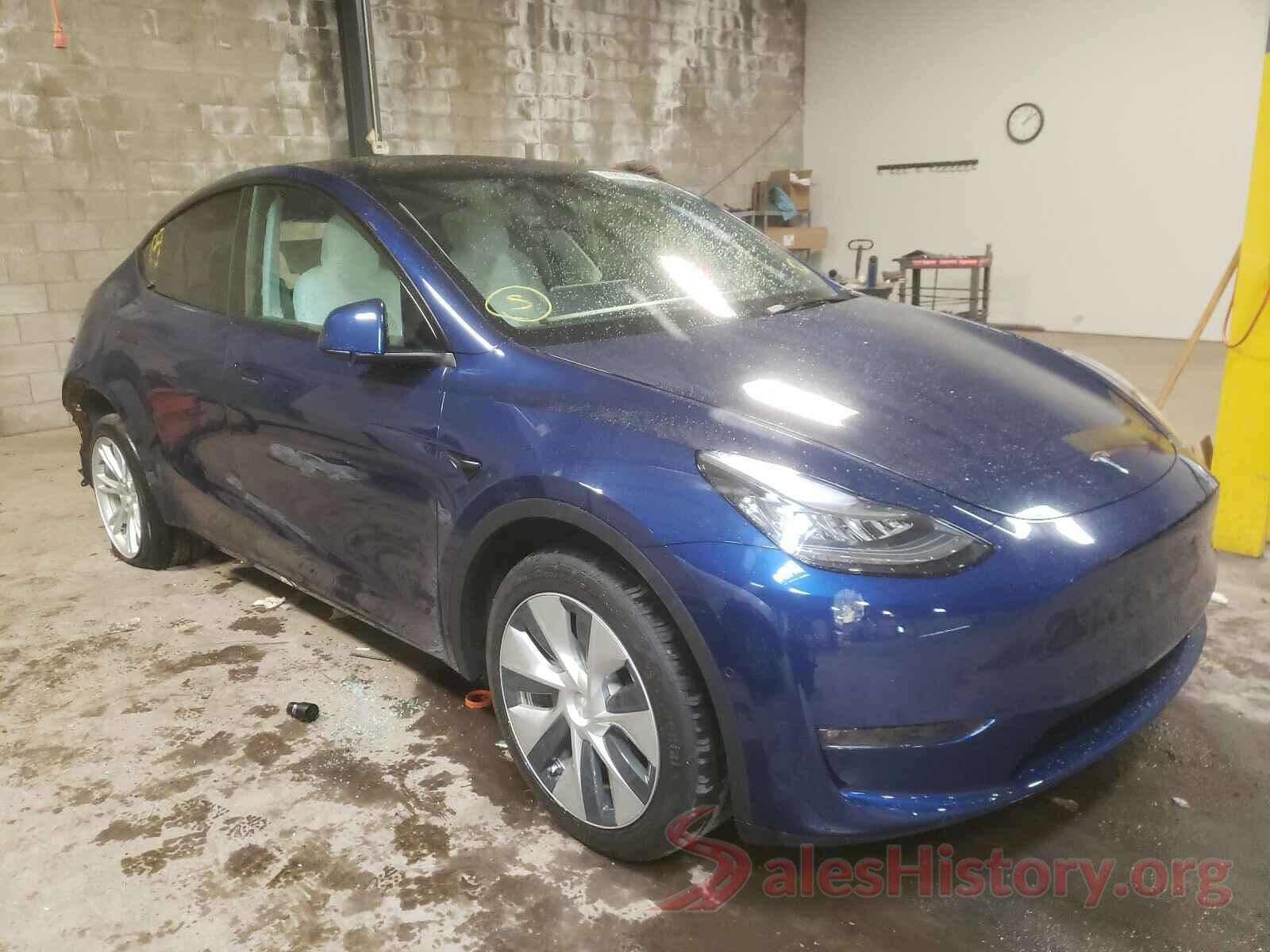 5YJYGDED5MF103990 2021 TESLA MODEL Y