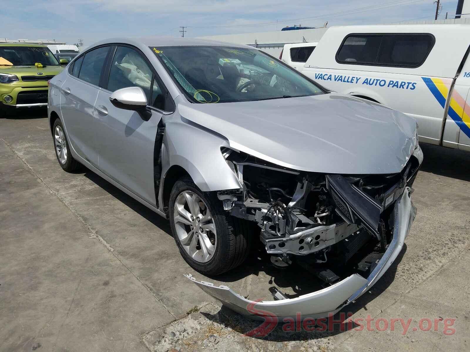 1G1BE5SM4K7145276 2019 CHEVROLET CRUZE