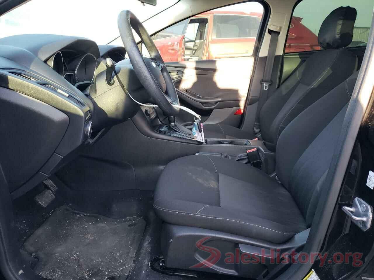 1FADP3E25JL277516 2018 FORD FOCUS