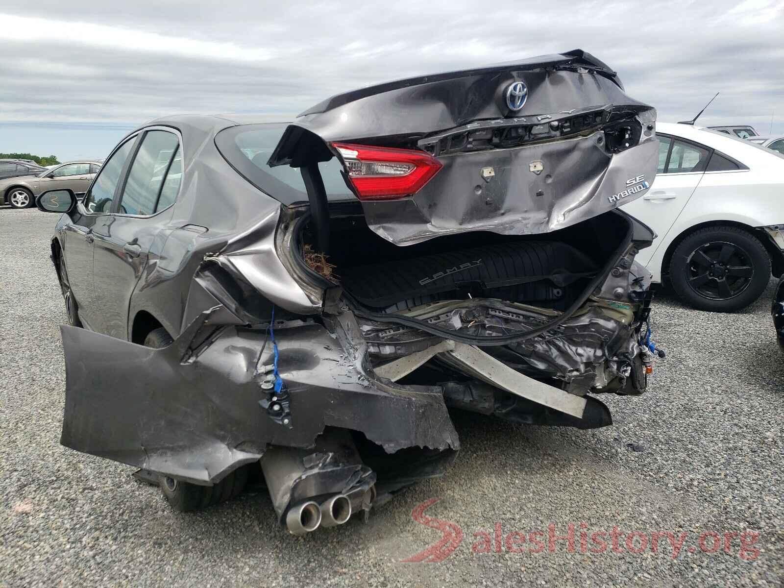 4T1B21HK6JU502838 2018 TOYOTA CAMRY