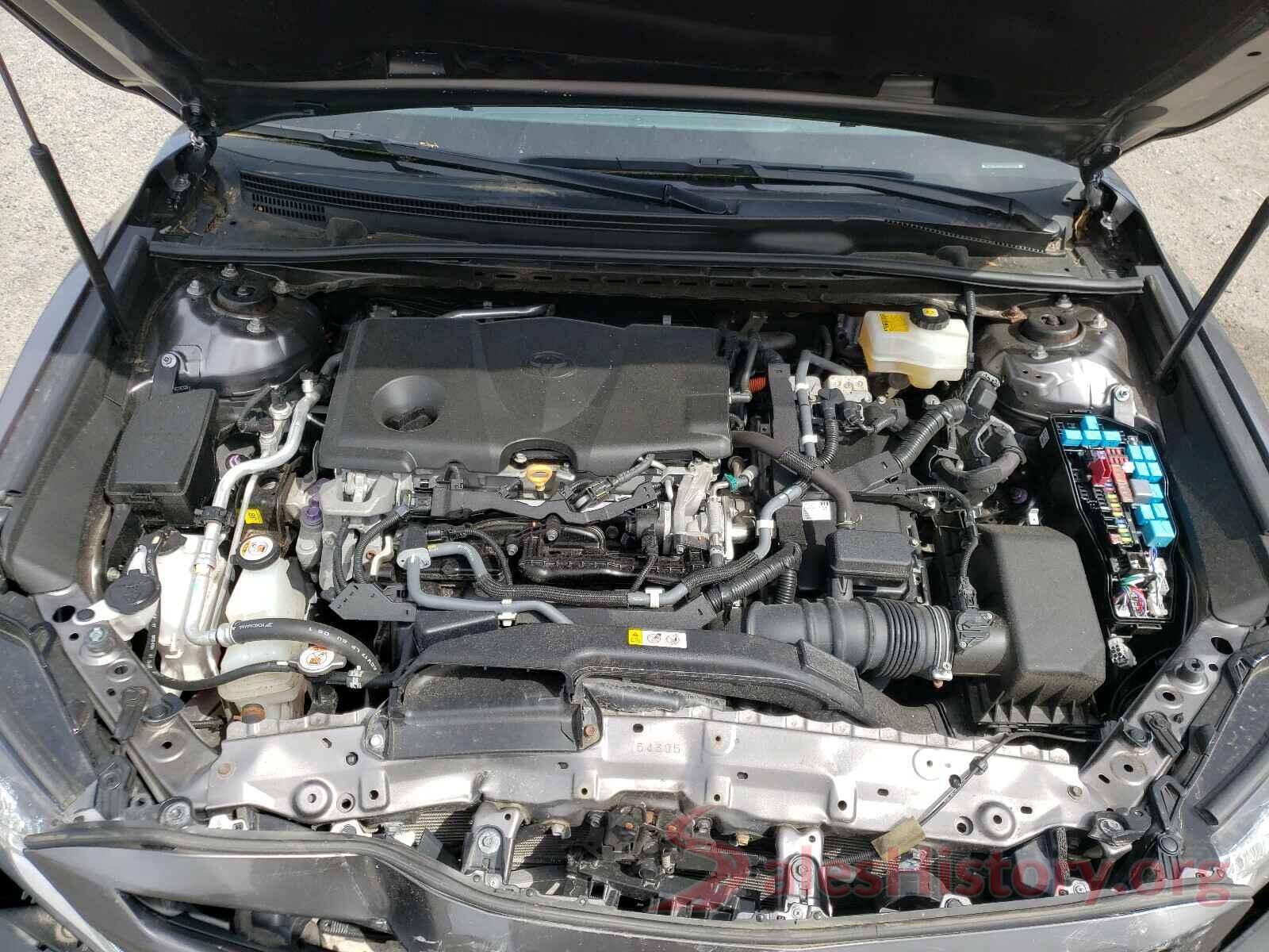 4T1B21HK6JU502838 2018 TOYOTA CAMRY