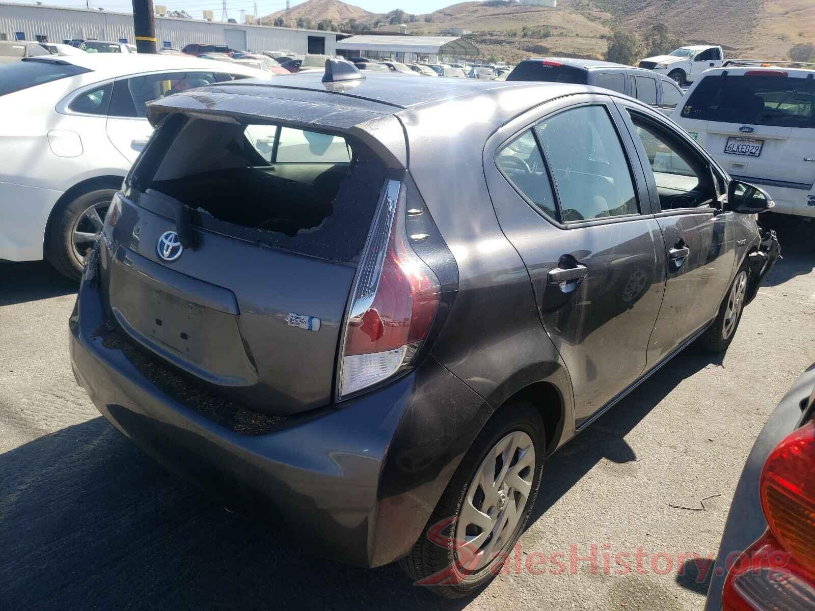 JTDKDTB36G1130813 2016 TOYOTA PRIUS