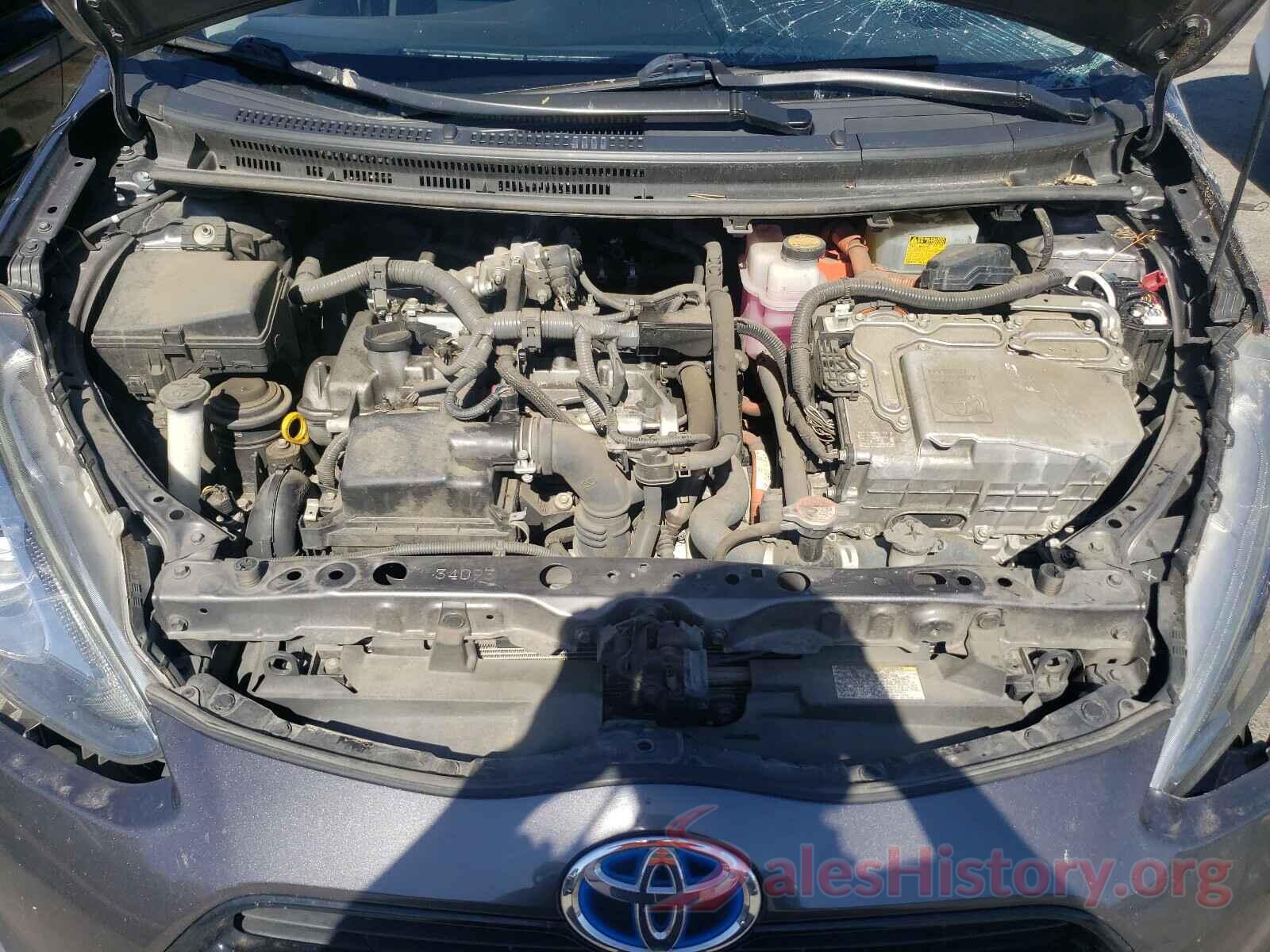 JTDKDTB36G1130813 2016 TOYOTA PRIUS