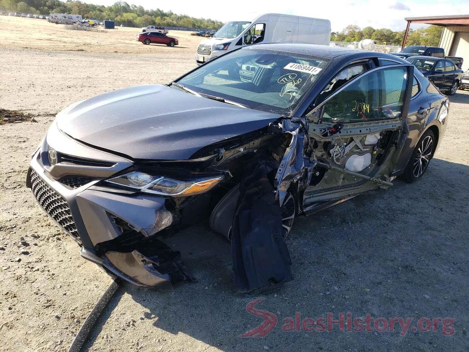 4T1B11HK8KU784050 2019 TOYOTA CAMRY