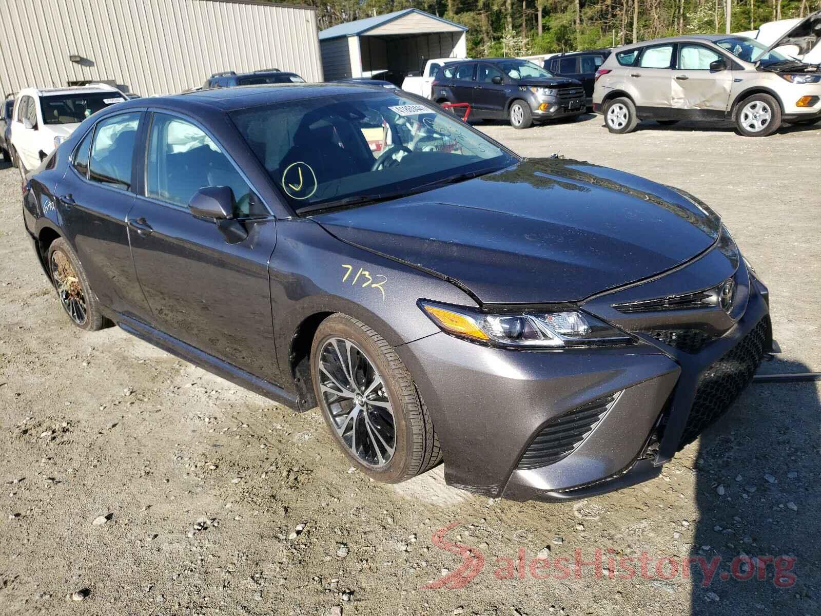 4T1B11HK8KU784050 2019 TOYOTA CAMRY