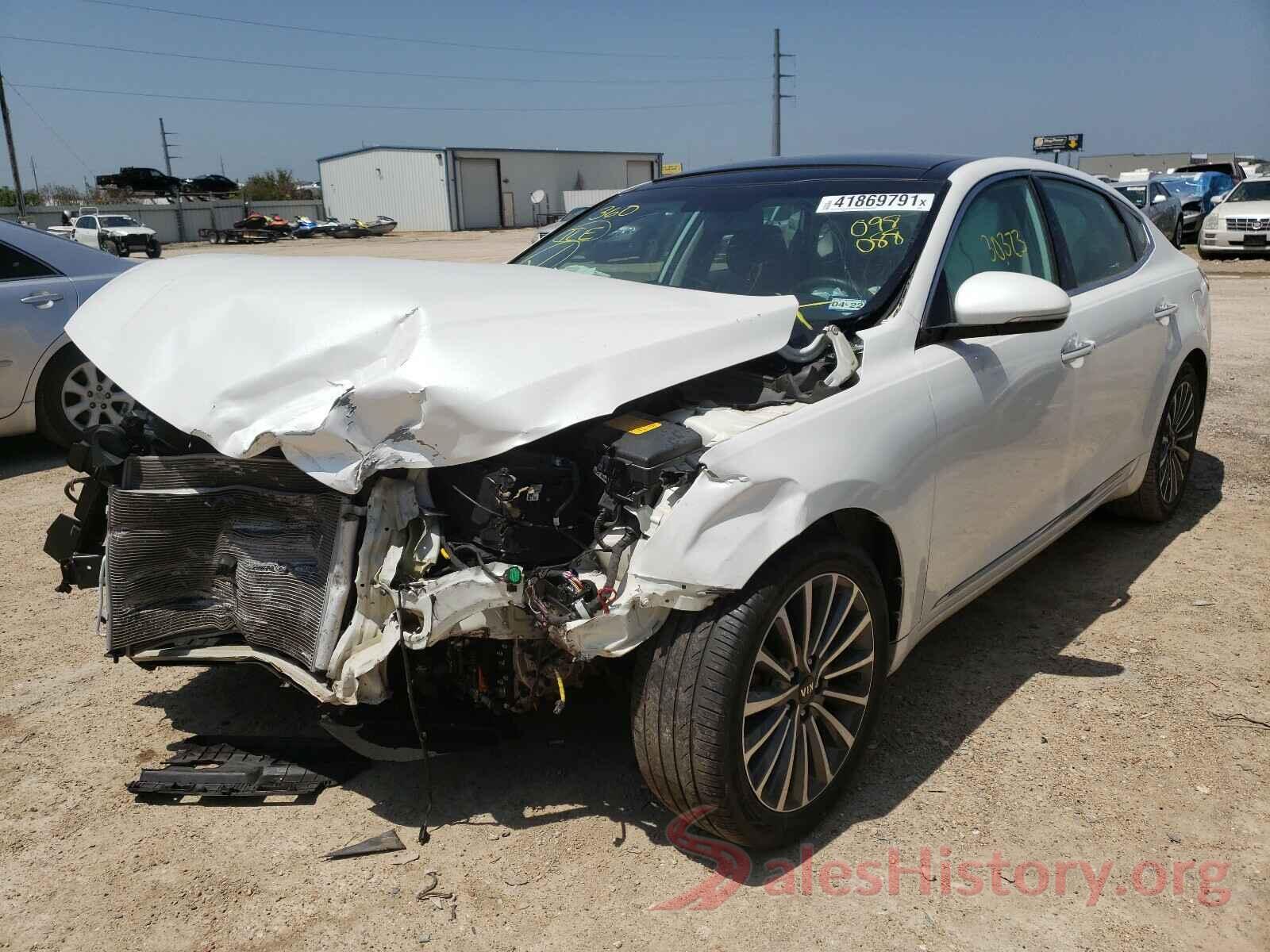 KNALC4J15J5098088 2018 KIA CADENZA