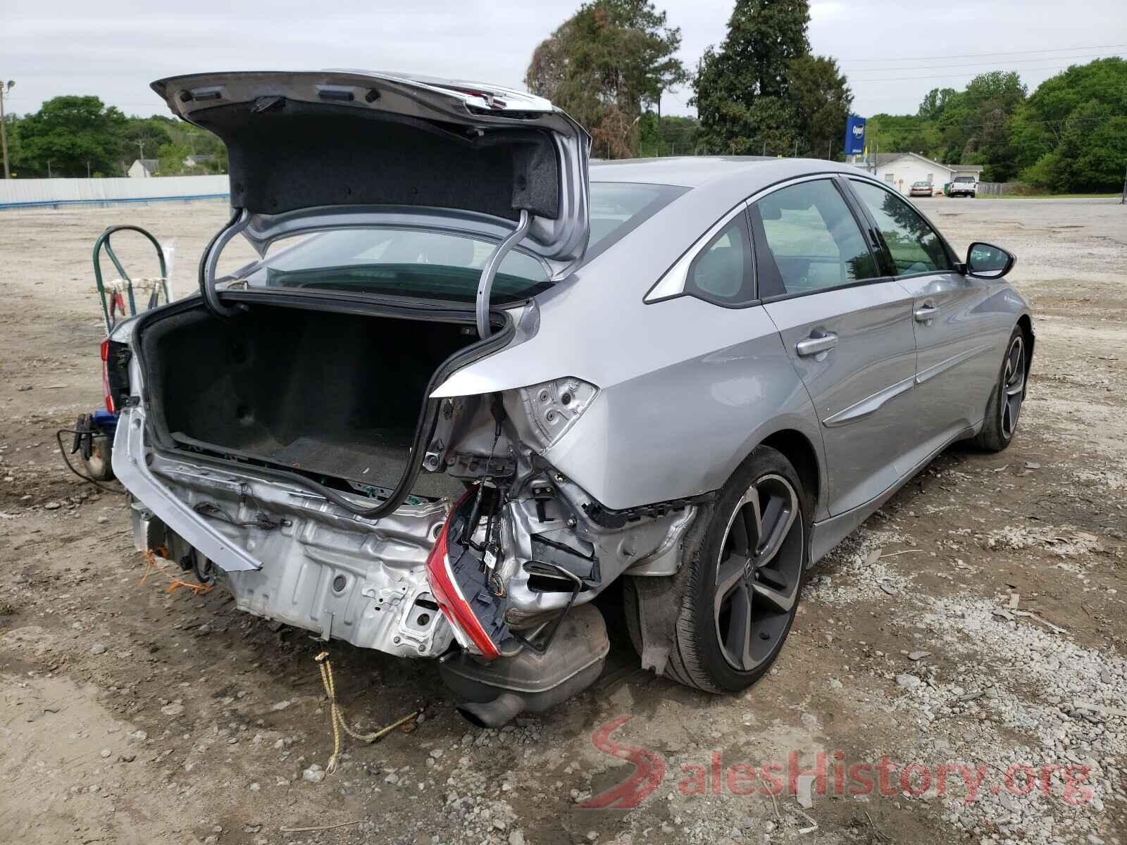 1HGCV2F3XJA025657 2018 HONDA ACCORD