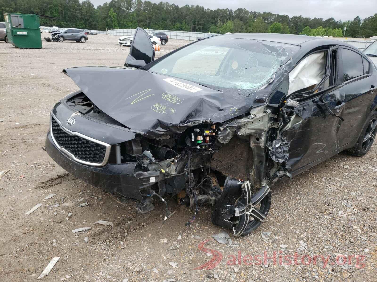 3KPFK4A76JE244381 2018 KIA FORTE