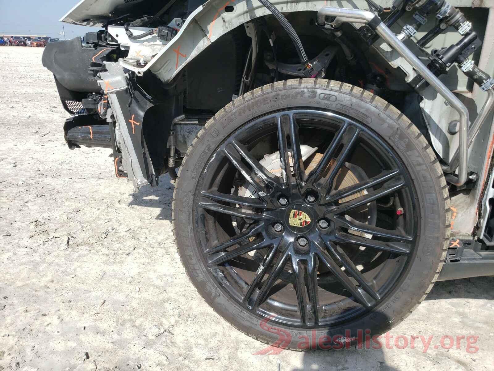 WP1AB2A22HLA52698 2017 PORSCHE CAYENNE