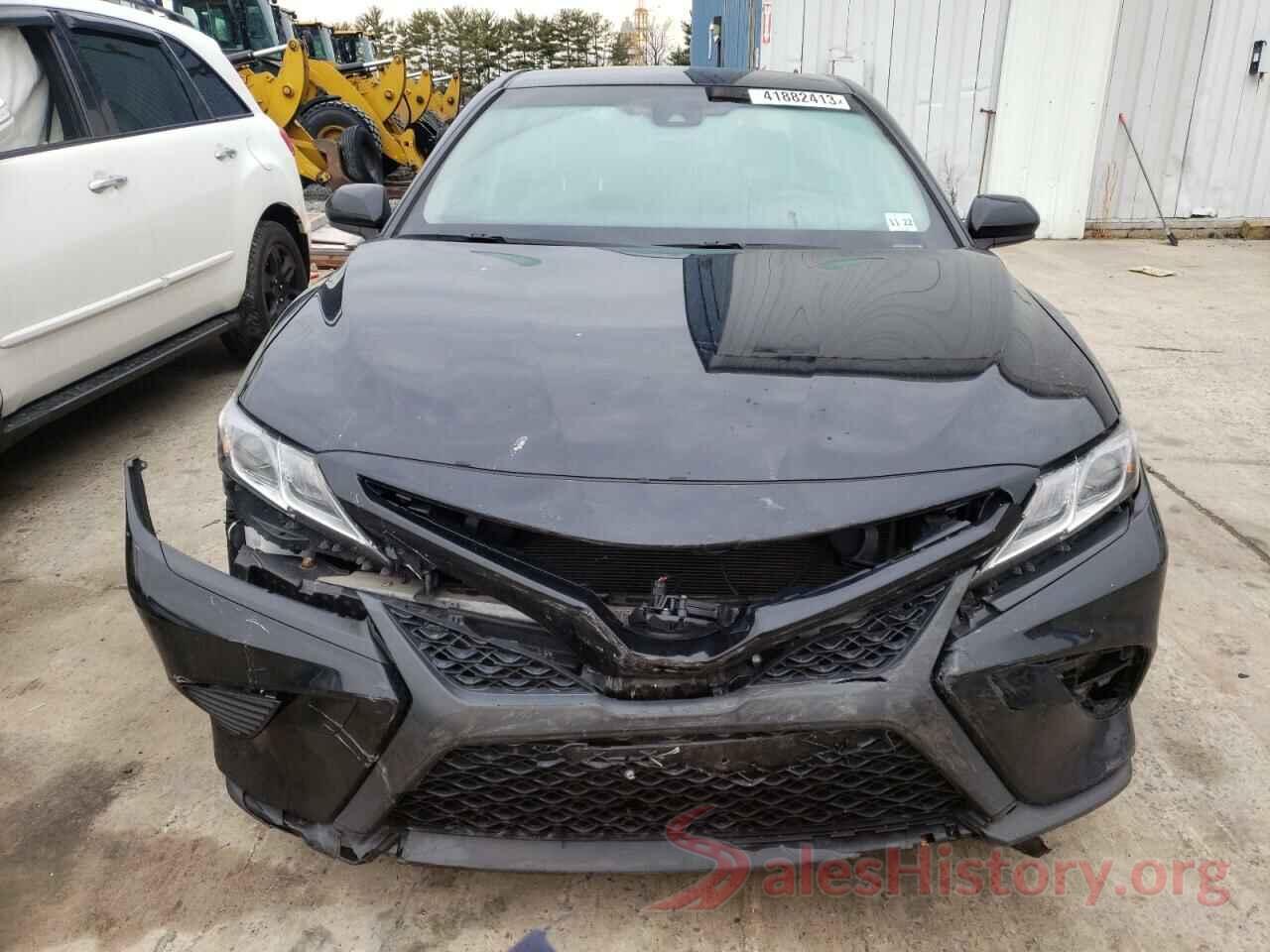 JTNB11HK3J3037461 2018 TOYOTA CAMRY